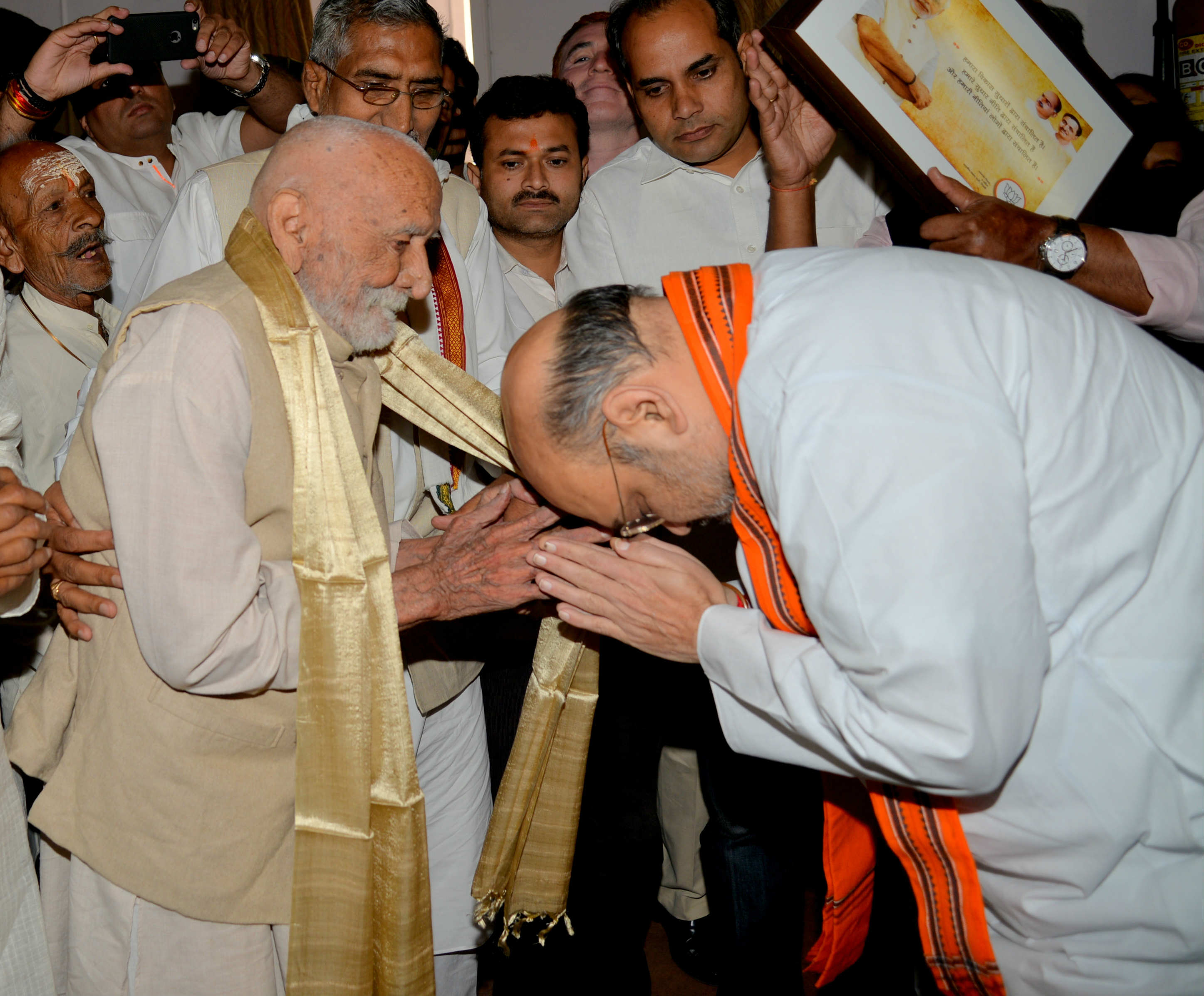 à¤­à¤¾à¤°à¤¤à¥€à¤¯ à¤œà¤¨à¤¤à¤¾ à¤ªà¤¾à¤°à¥à¤Ÿà¥€ à¤•à¥‡ à¤°à¤¾à¤·à¥à¤Ÿà¥à¤°à¥€à¤¯ à¤…à¤§à¥à¤¯à¤•à¥à¤· à¤¶à¥à¤°à¥€ à¤…à¤®à¤¿à¤¤ à¤¶à¤¾à¤¹ à¤¦à¥à¤µà¤¾à¤°à¤¾ à¤¨à¤ˆ à¤¦à¤¿à¤²à¥à¤²à¥€ à¤•à¥‡ à¤®à¤¾à¤µà¤²à¤‚à¤•à¤° à¤¹à¥‰à¤² à¤®à¥‡à¤‚ à¤­à¤¾à¤œà¤ªà¤¾ à¤•à¥‡ à¤¸à¥à¤¥à¤¾à¤ªà¤¨à¤¾ à¤¦à¤¿à¤µà¤¸ à¤ªà¤° à¤¦à¤¿à¤ à¤—à¤ à¤¸à¤‚à¤¬à¥‹à¤§à¤¨ à¤•à¥‡ à¤®à¥à¤–à¥à¤¯ à¤…à¤‚à¤¶