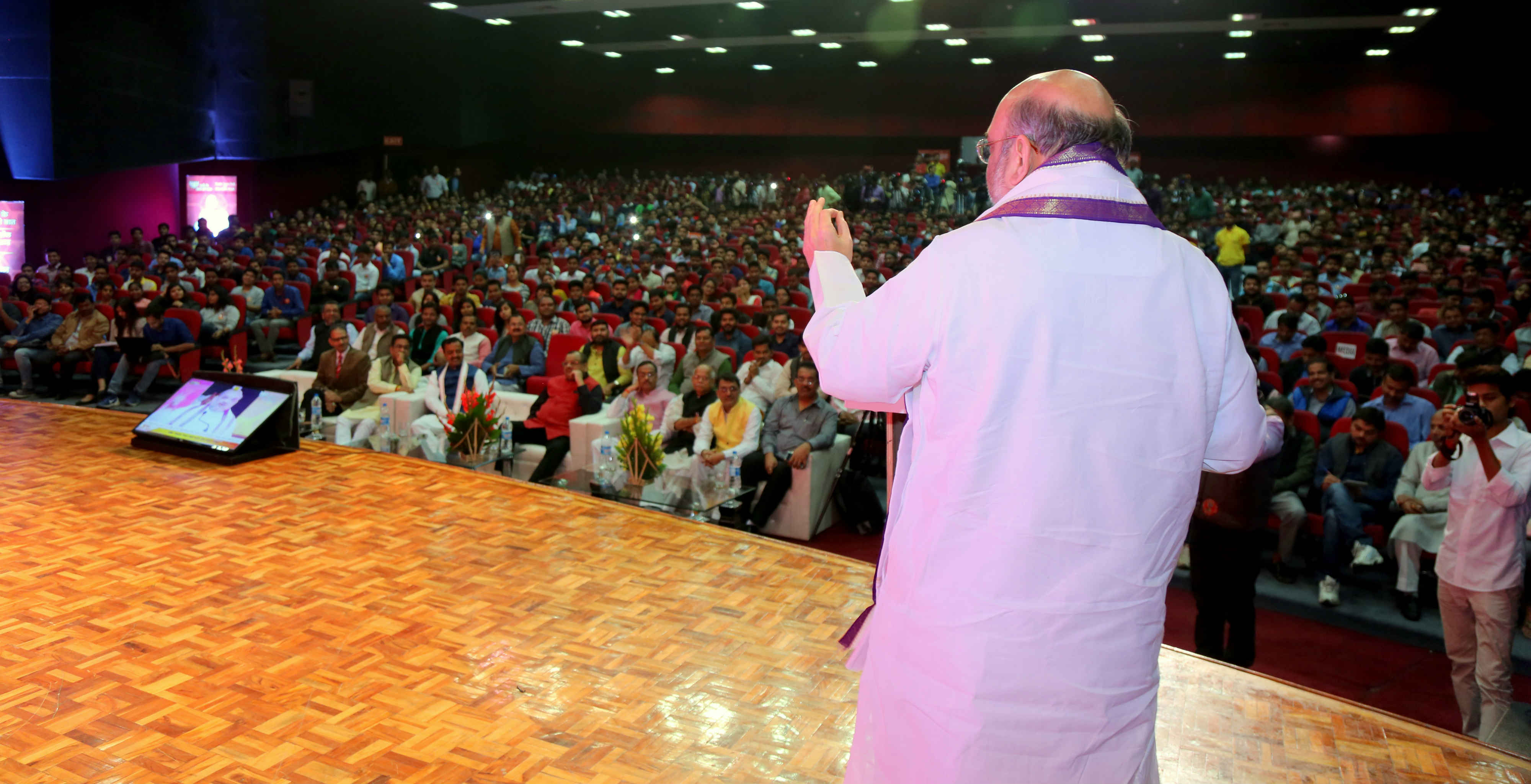 à¤­à¤¾à¤°à¤¤à¥€à¤¯ à¤œà¤¨à¤¤à¤¾ à¤ªà¤¾à¤°à¥à¤Ÿà¥€ à¤•à¥‡ à¤°à¤¾à¤·à¥à¤Ÿà¥à¤°à¥€à¤¯ à¤…à¤§à¥à¤¯à¤•à¥à¤· à¤¶à¥à¤°à¥€ à¤…à¤®à¤¿à¤¤ à¤¶à¤¾à¤¹ à¤¦à¥à¤µà¤¾à¤°à¤¾ à¤²à¤–à¤¨à¤Š (à¤‰à¤¤à¥à¤¤à¤° à¤ªà¥à¤°à¤¦à¥‡à¤¶) à¤®à¥‡à¤‚ à¤†à¤¯à¥‹à¤œà¤¿à¤¤ à¤Ÿà¤¾à¤‰à¤¨à¤¹à¥‰à¤² à¤•à¤¾à¤°à¥à¤¯à¤•à¥à¤°à¤® à¤®à¥‡à¤‚ à¤¦à¤¿à¤ à¤—à¤ à¤‰à¤¦à¥à¤¬à¥‹à¤§à¤¨ à¤•à¥‡ à¤®à¥à¤–à¥à¤¯ à¤¬à¤¿à¤‚à¤¦à¥