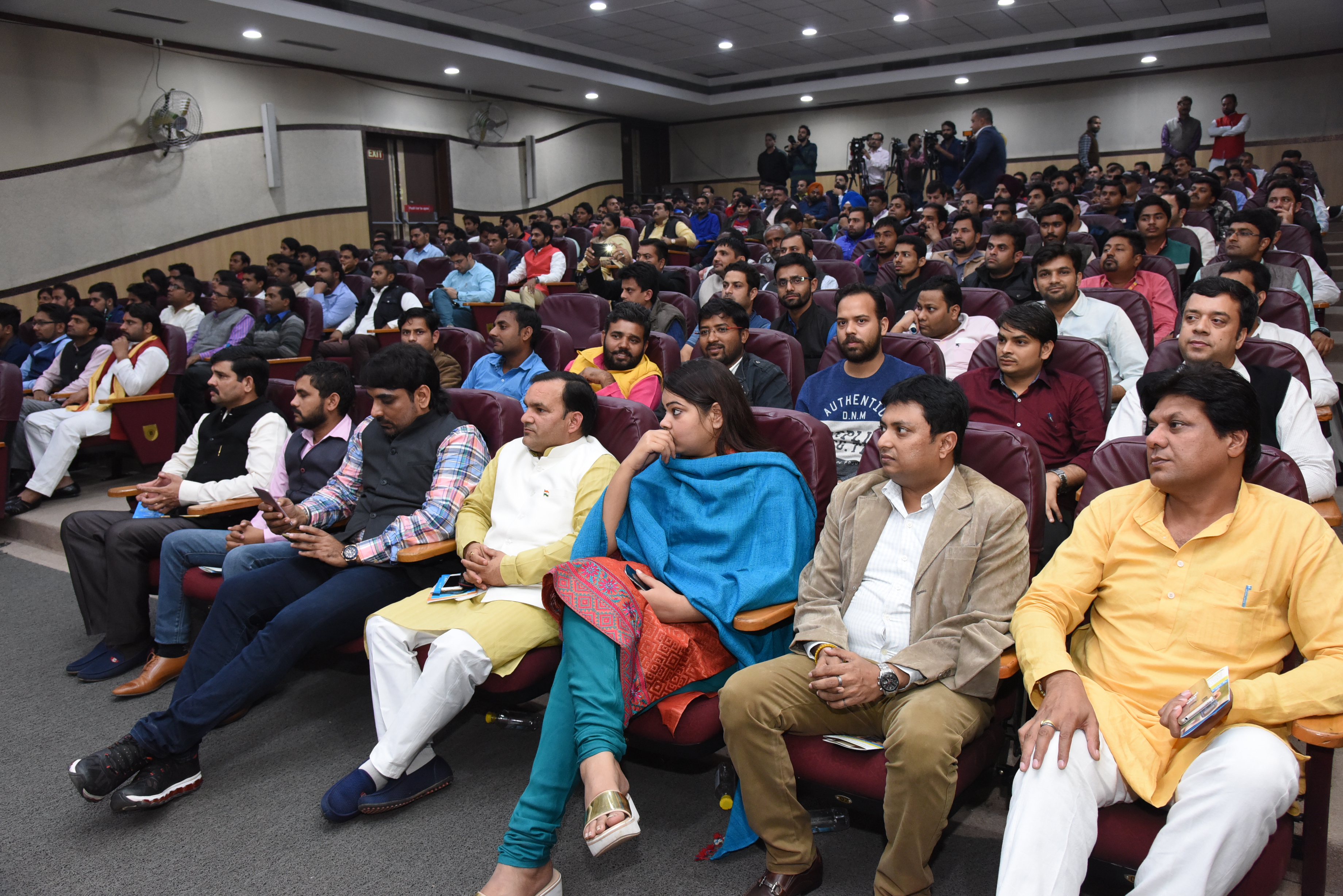 Press Release : BJYM President Shri Anurag Thakur and BJP Delhi President Shri Manoj Tiwari Launches #DigitalPaisa Program