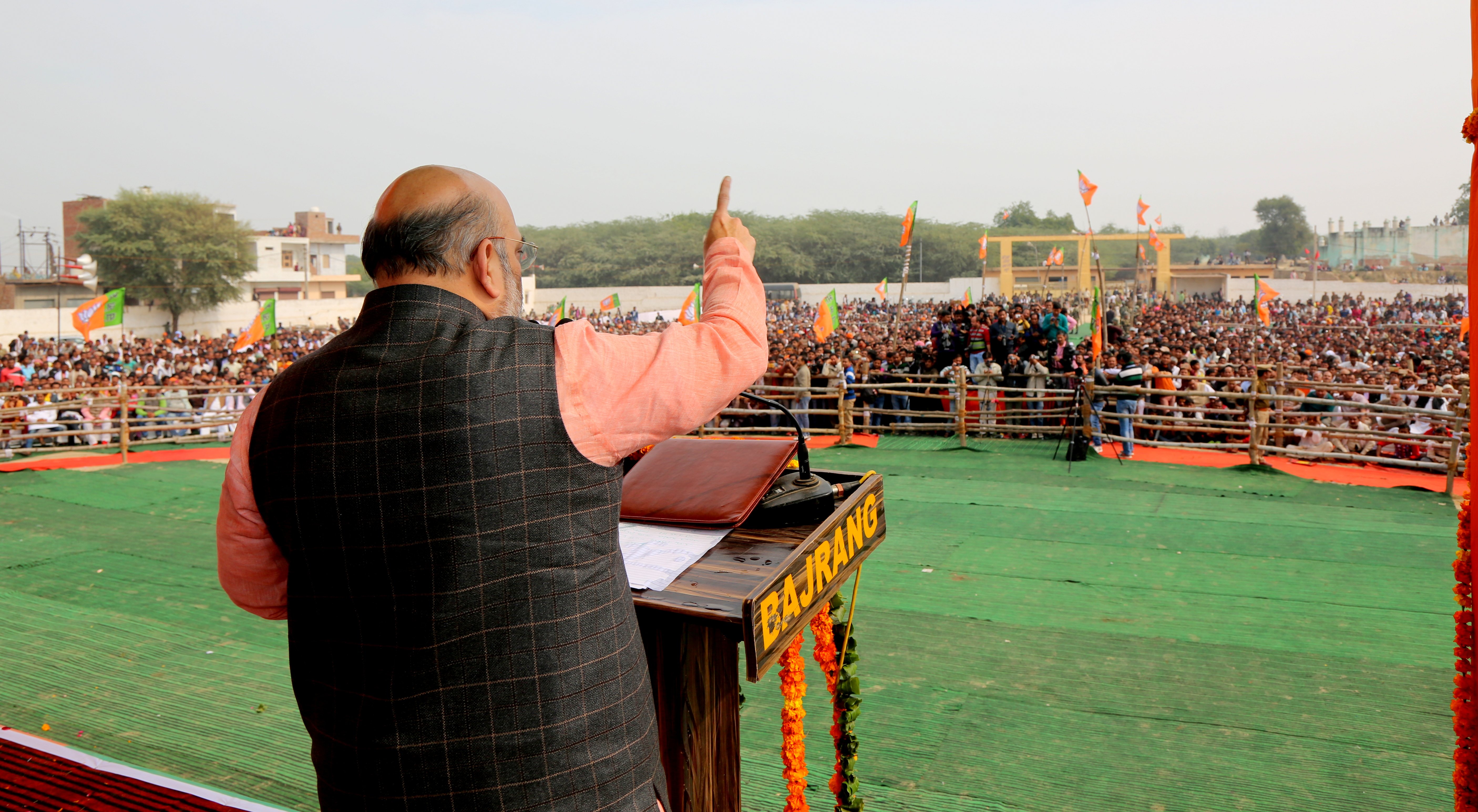 à¤­à¤¾à¤°à¤¤à¥€à¤¯ à¤œà¤¨à¤¤à¤¾ à¤ªà¤¾à¤°à¥à¤Ÿà¥€ à¤•à¥‡ à¤°à¤¾à¤·à¥à¤Ÿà¥à¤°à¥€à¤¯ à¤…à¤§à¥à¤¯à¤•à¥à¤· à¤¶à¥à¤°à¥€ à¤…à¤®à¤¿à¤¤ à¤¶à¤¾à¤¹ à¤¦à¥à¤µà¤¾à¤°à¤¾ à¤®à¤¥à¥à¤°à¤¾ (à¤‰à¤¤à¥à¤¤à¤° à¤ªà¥à¤°à¤¦à¥‡à¤¶) à¤®à¥‡à¤‚ à¤†à¤¯à¥‹à¤œà¤¿à¤¤ à¤°à¥ˆà¤²à¥€ à¤®à¥‡à¤‚ à¤¦à¤¿à¤ à¤—à¤ à¤‰à¤¦à¥à¤¬à¥‹à¤§à¤¨ à¤•à¥‡ à¤®à¥à¤–à¥à¤¯ à¤¬à¤¿à¤‚à¤¦à¥