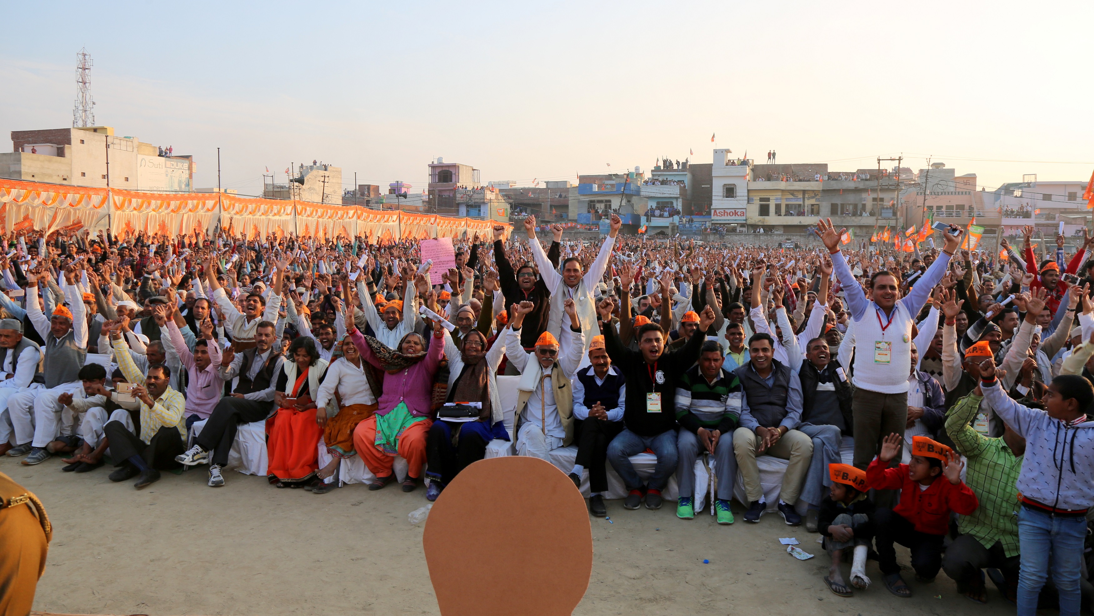 à¤­à¤¾à¤°à¤¤à¥€à¤¯ à¤œà¤¨à¤¤à¤¾ à¤ªà¤¾à¤°à¥à¤Ÿà¥€ à¤•à¥‡ à¤°à¤¾à¤·à¥à¤Ÿà¥à¤°à¥€à¤¯ à¤…à¤§à¥à¤¯à¤•à¥à¤· à¤¶à¥à¤°à¥€ à¤…à¤®à¤¿à¤¤ à¤¶à¤¾à¤¹ à¤¦à¥à¤µà¤¾à¤°à¤¾ à¤‰à¤¤à¥à¤¤à¤° à¤ªà¥à¤°à¤¦à¥‡à¤¶ à¤•à¥‡ à¤¸à¤¾à¤¦à¤¾à¤¬à¤¾à¤¦ (à¤¹à¤¾à¤¥à¤°à¤¸) à¤”à¤° à¤¬à¤°à¥Œà¤¤ (à¤¬à¤¾à¤—à¤ªà¤¤) à¤®à¥‡à¤‚ à¤†à¤¯à¥‹à¤œà¤¿à¤¤ à¤°à¥ˆà¤²à¥€ à¤®à¥‡à¤‚ à¤¦à¤¿à¤ à¤—à¤ à¤‰à¤¦à¥à¤¬à¥‹à¤§à¤¨ à¤•à¥‡ à¤®à¥à¤–à¥à¤¯ à¤¬à¤¿à¤‚à¤¦à¥