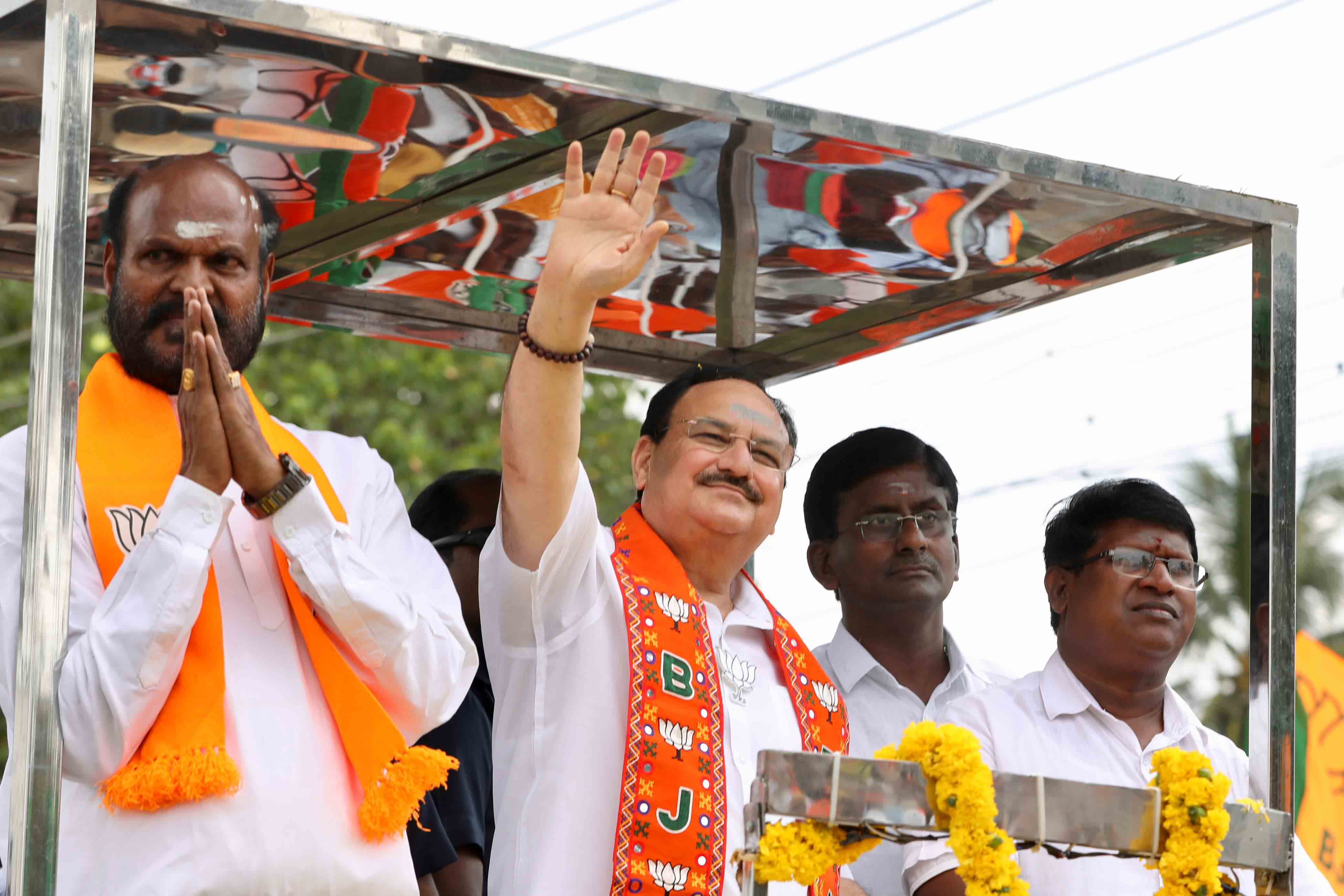 Road Show of Hon'ble BJP National President Shri J.P. Nadda in Tenkasi (Tamil Nadu) from Azhar Nagar to Old Bus Stand