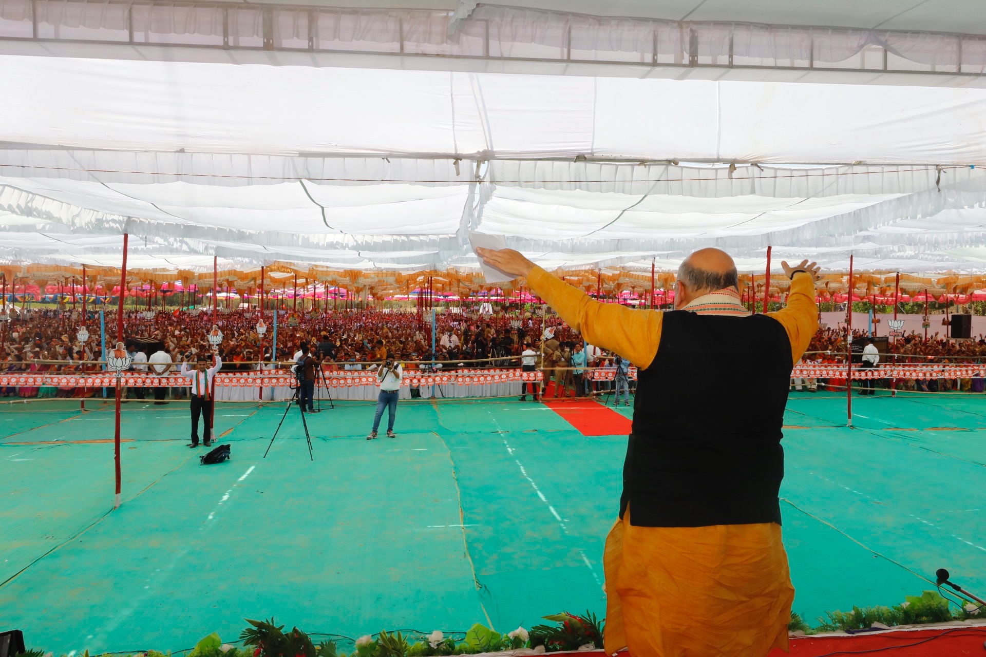   BJP National President, Shri Amit Shah addressing a public meeting in Malanpada Village, Taluka - Dharampur, Valsad (Gujarat)