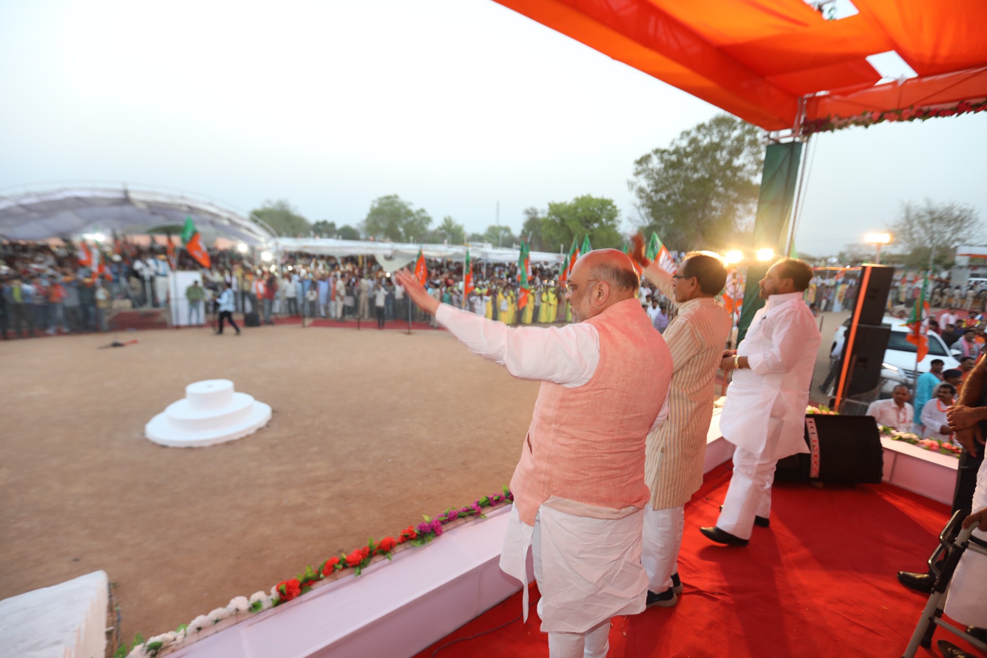 BJP National President, Shri Amit Shah addressing a public meeting in Khajuraho (Madhya Pradesh)