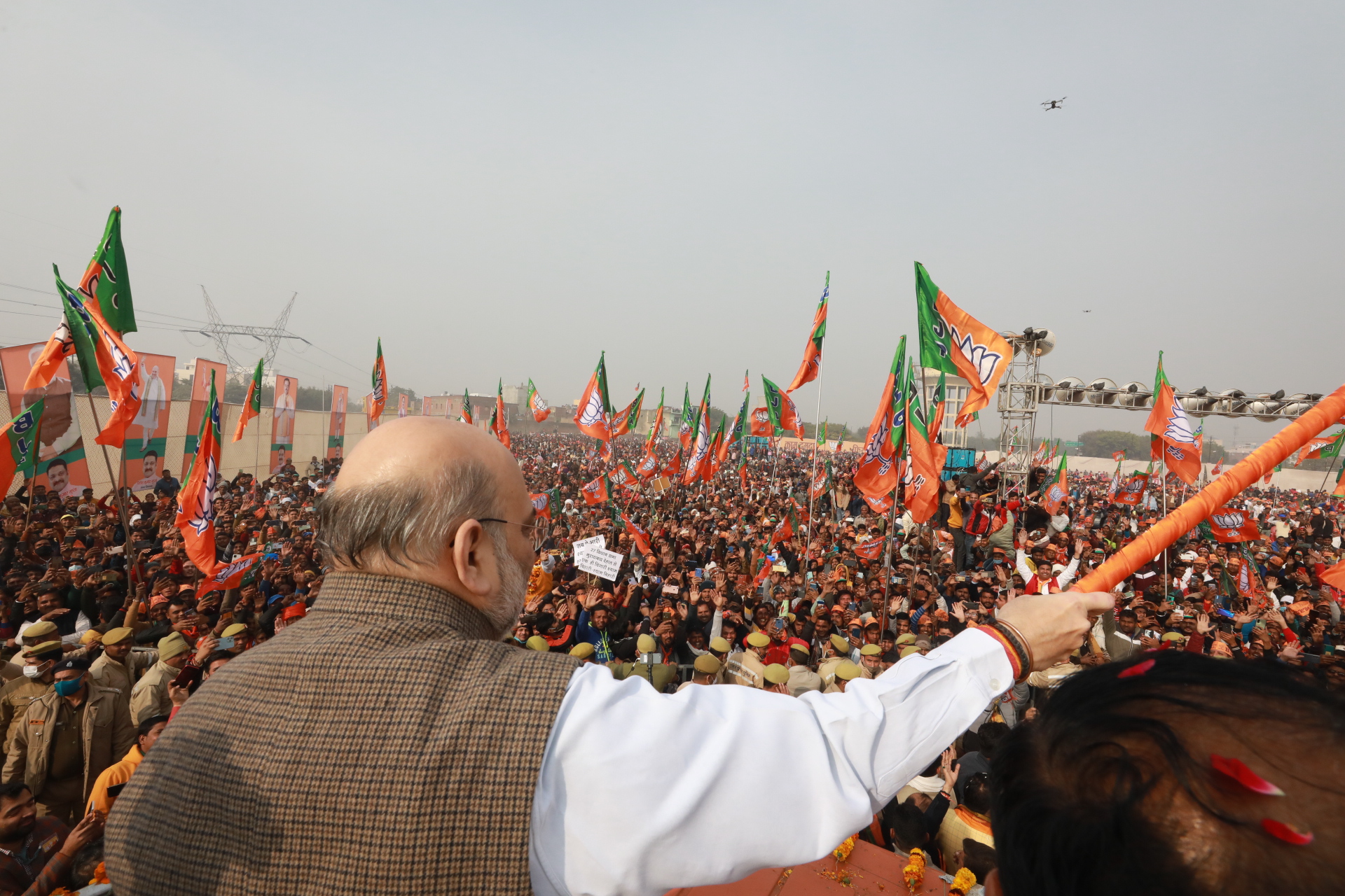  Hon'ble Union Home Minister & Minister for Cooperation Shri Amit Shah addressing a public meeting in Moradabad (Uttar Pradesh)