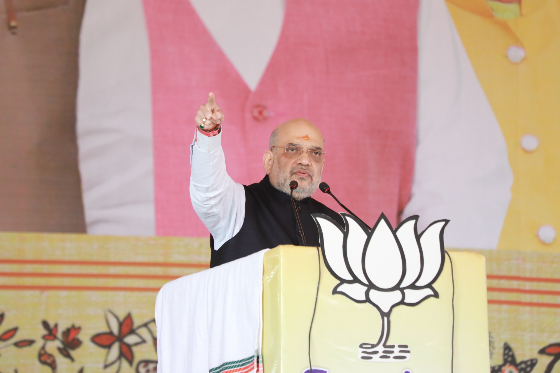 Hon'ble Union Home Minister & Minister of Cooperation Shri Amit Shah addressing "Vijay Sankalp Maharally" at Jasidih Industrial Area, Deoghar (Jharkhand)