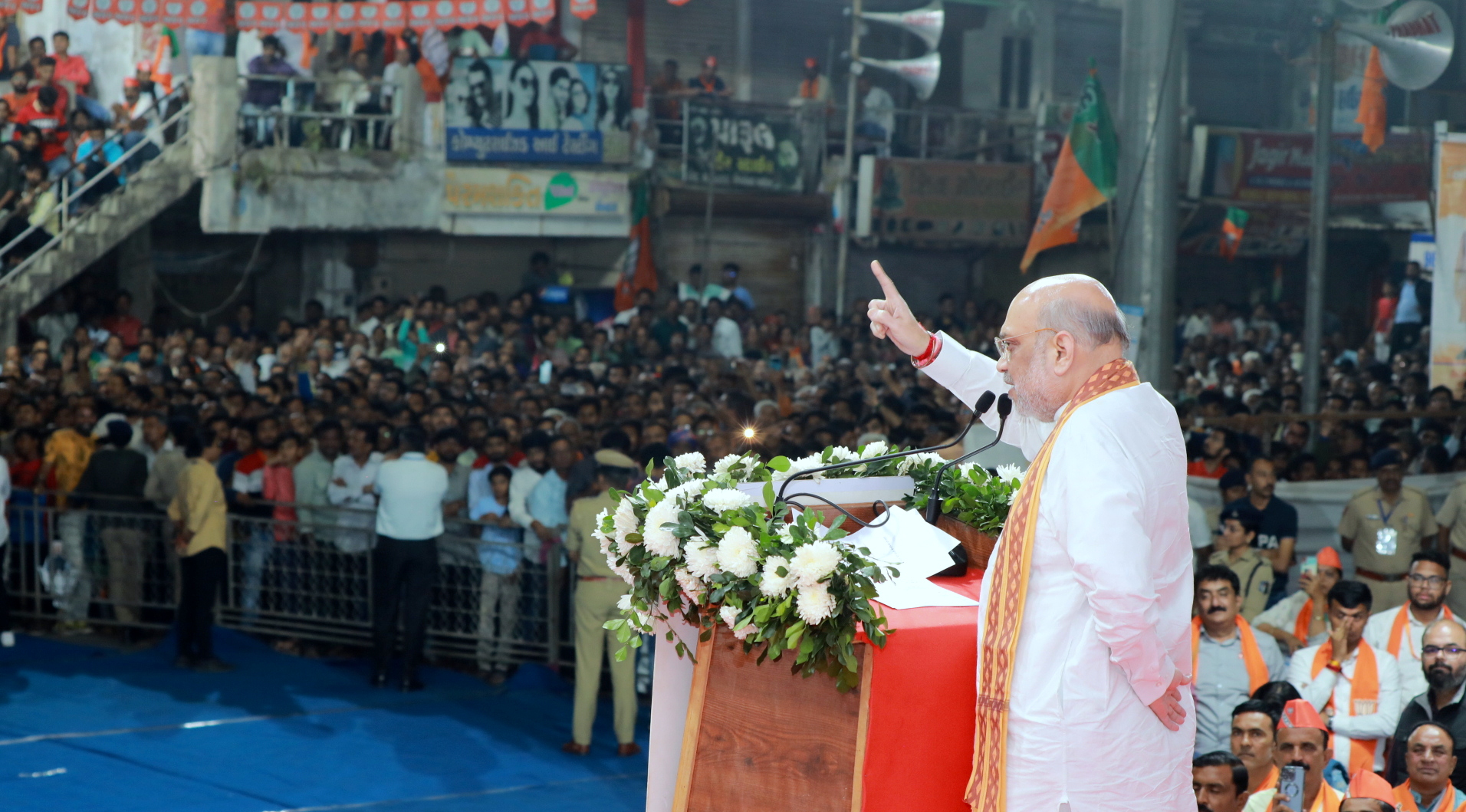 Hon'ble Union Home Minister & Minister of Cooperation Shri Amit Shah addressing Vijay Sankalp Rally in Naroda, Ahmedabad (Gujarat)