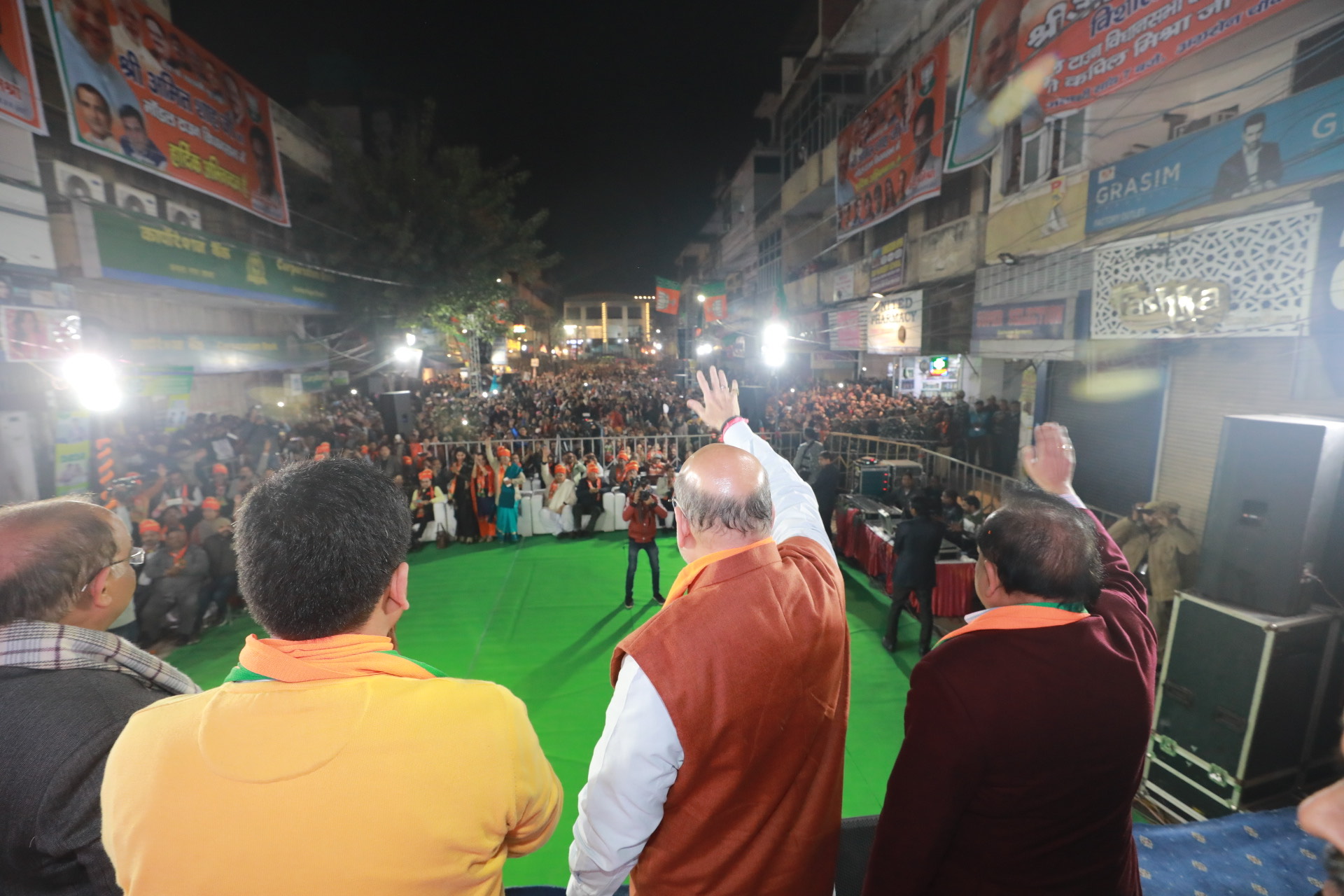 Photographs of Hon'ble Home Minister Shri Amit Shah addressing a public meeting at Maharaja Agrasen Marg, Near Geeta Bhawan Mandir, Kamla Nagar (Delhi).