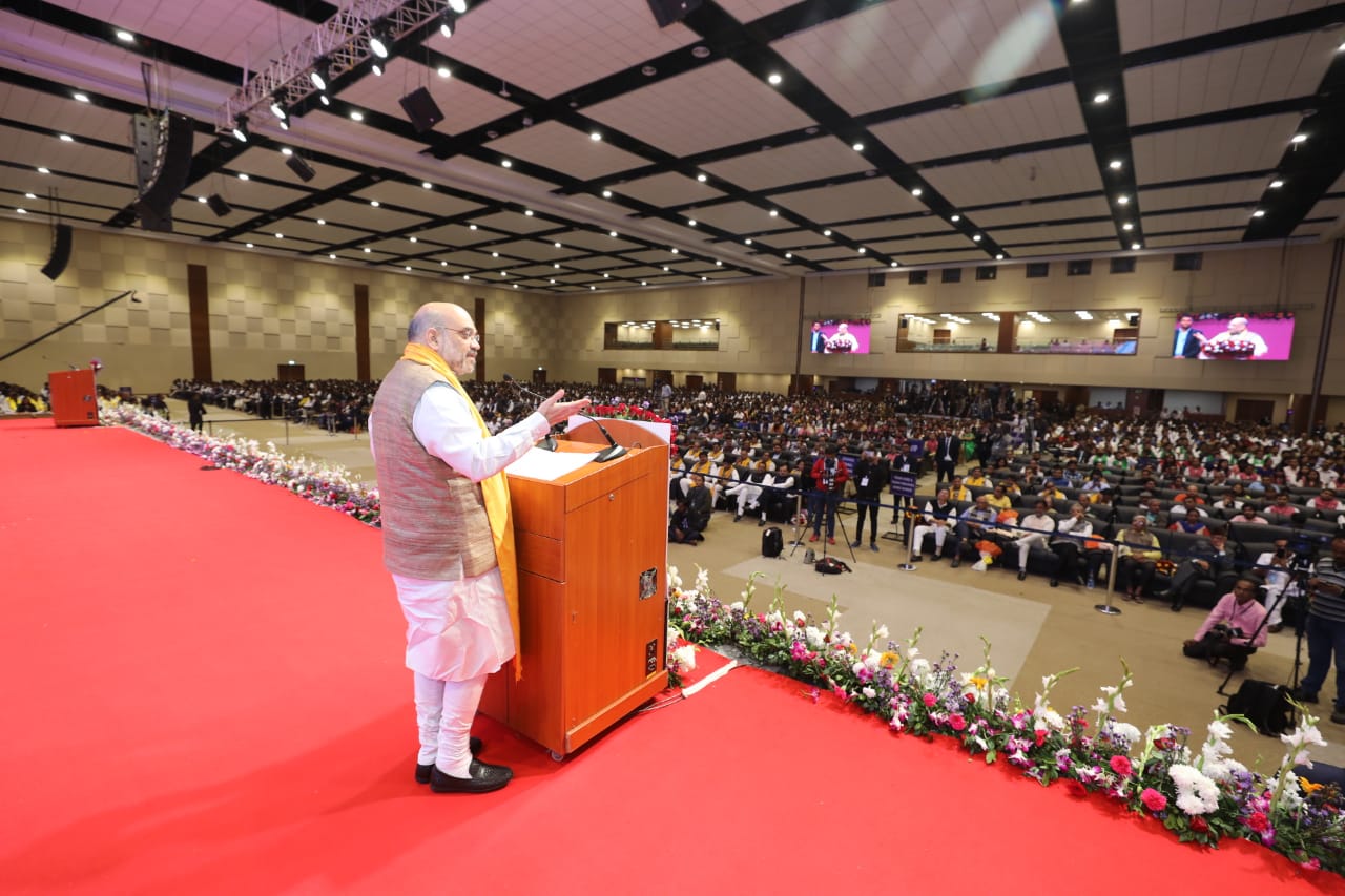 Photographs : Hon'ble Home Minister and BJP National President Shri Amit Shah addressing 9th Annual Convocation of Gujarat Tech. University at Mahatma Mandir, Gandhinagar (Gujarat)