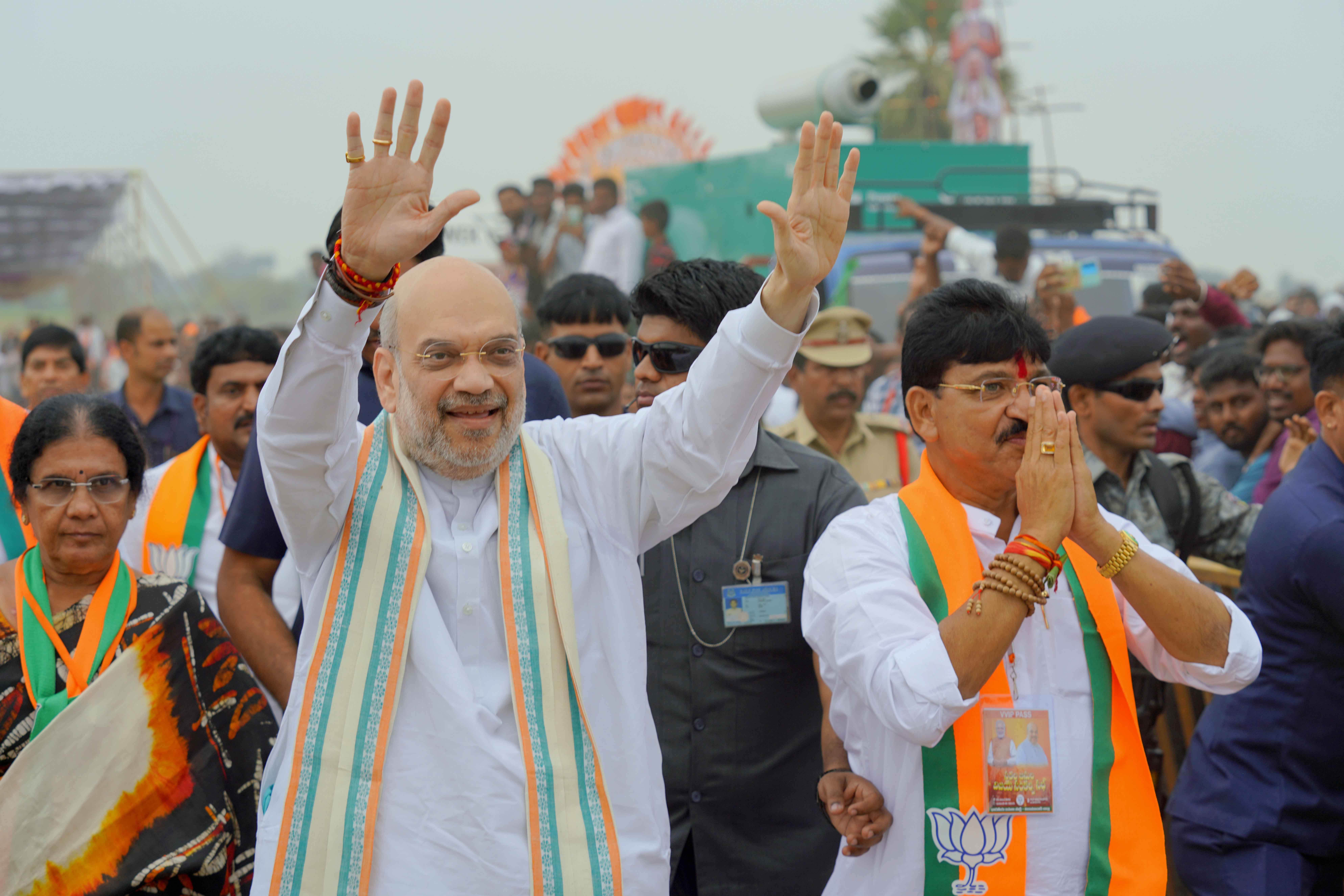 Hon'ble Union Home Minister and Minister of Cooperation Shri Amit Shah addressing public meeting in Armur (Telangana), Road shows in Rajendranagar, Serilingampally and Amberpet (Telangana)