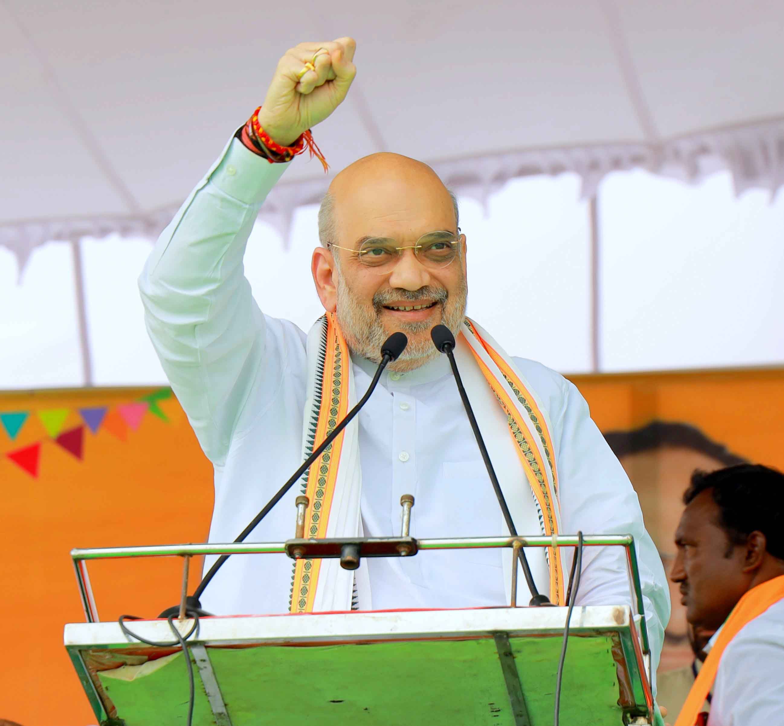 Hon'ble Union Home Minister and Minister of Cooperation Shri Amit Shah addressing public meetings in Makthal and Mulugu (Telangana)