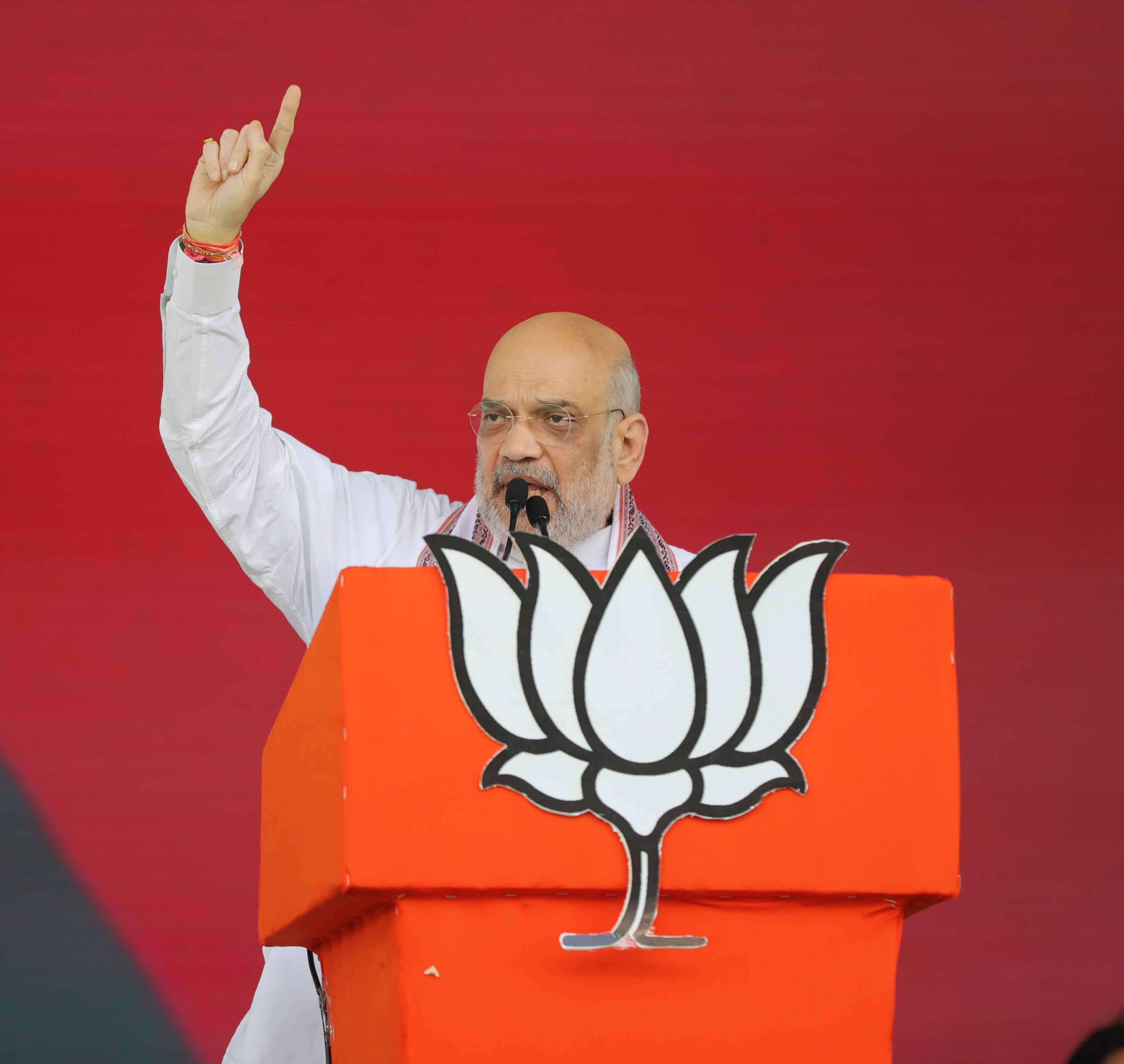 Hon'ble Union Home Minister and Minister of Cooperation Shri Amit Shah while addressing 'Jana Garjana Sabha' in Adilabad (Telangana)