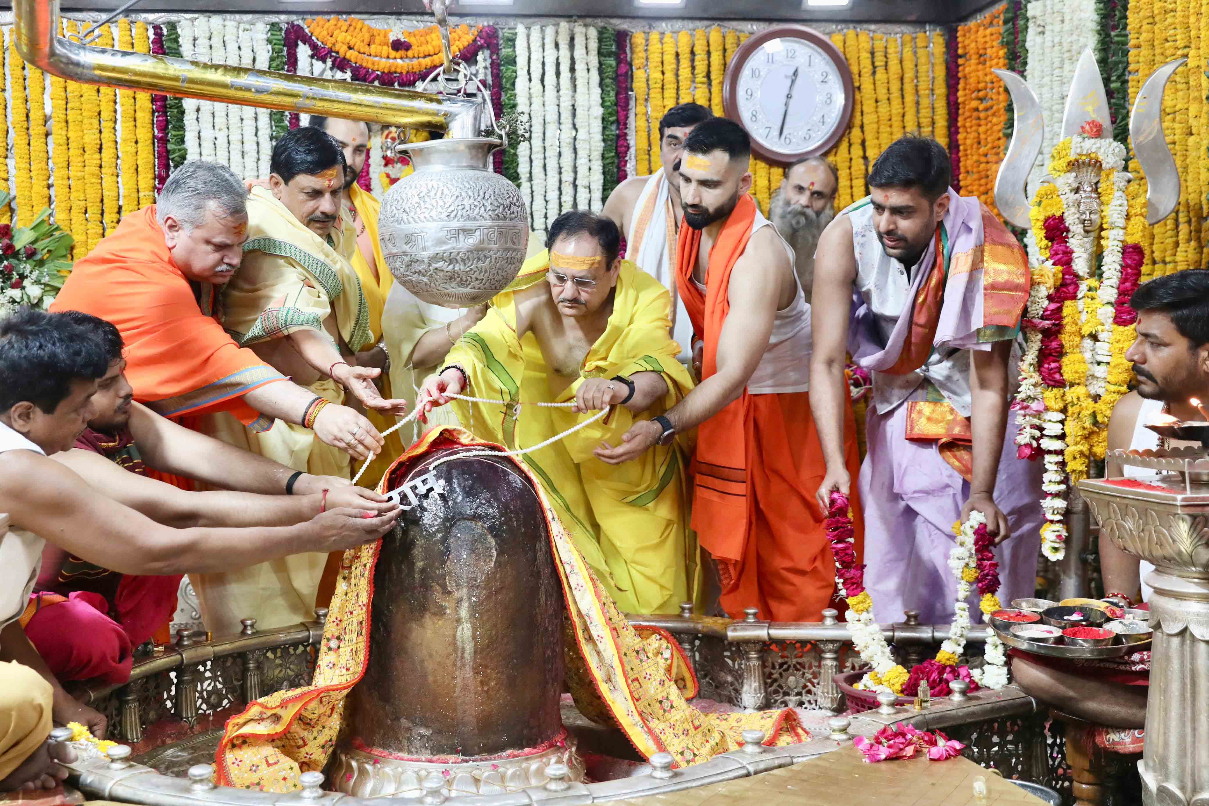 BJP National President Shri J.P. Nadda offered prayers at Mahakaal Mandir, Ujjain (Madhya Pradesh)