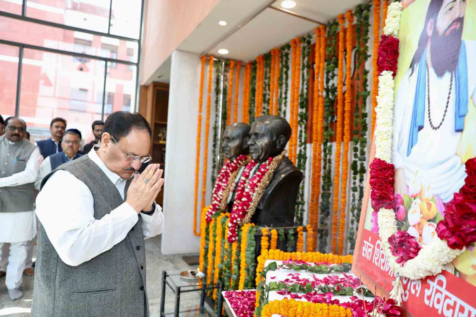 BJP National President Shri J.P. Nadda paid floral tributes to Sant Guru Ravidas ji on his jayanti at BJP HQ, 6A DDU Marg, New Delhi