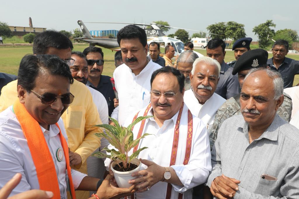 Grand welcome of Hon'ble BJP National President Shri J.P. Nadda on arrival at Balana village, Ambala (Haryana)