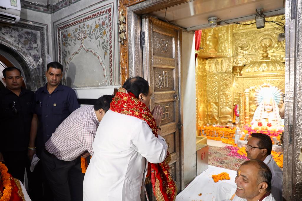 Hon’ble BJP National President Shri J.P. Nadda offered prayers at Mata Mansa Devi Mandir in Panchkula (Haryana)