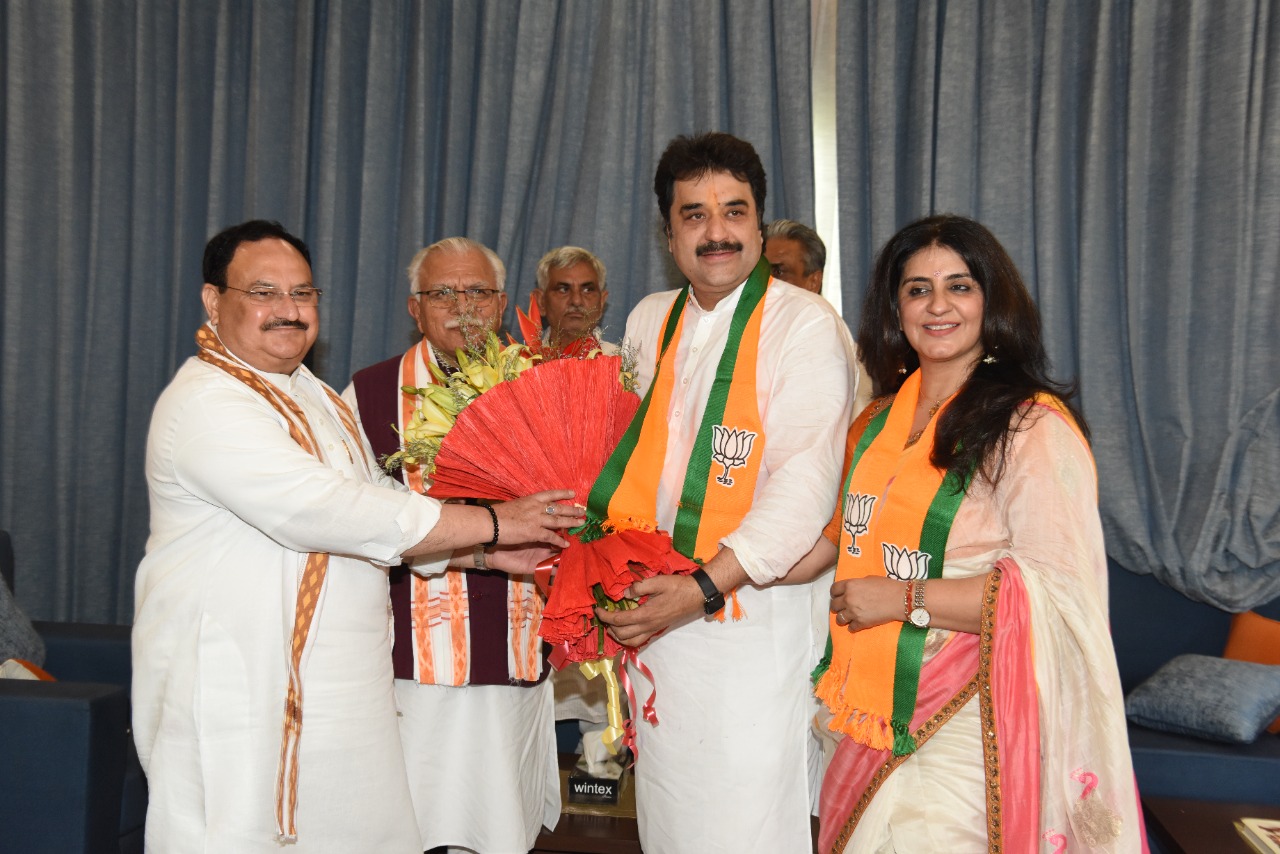 Shri Kuldeep Bishnoi met Hon'ble BJP National President Shri J.P. Nadda after joining BJP in New Delhi.