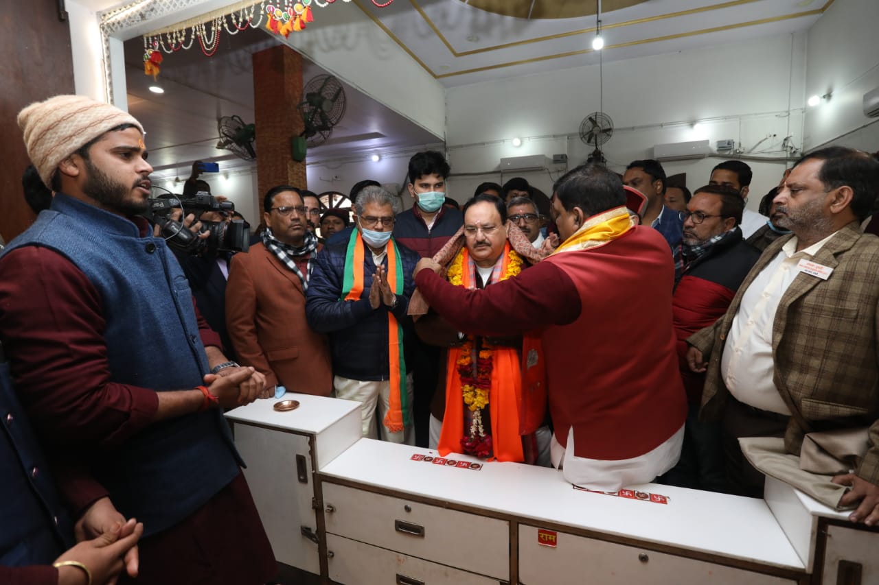  Hon'ble BJP National President Shri J.P. Nadda offered prayers at Bada BaghHanuman Mandir at Hartmann College, Bareilly (Uttar Pradesh)