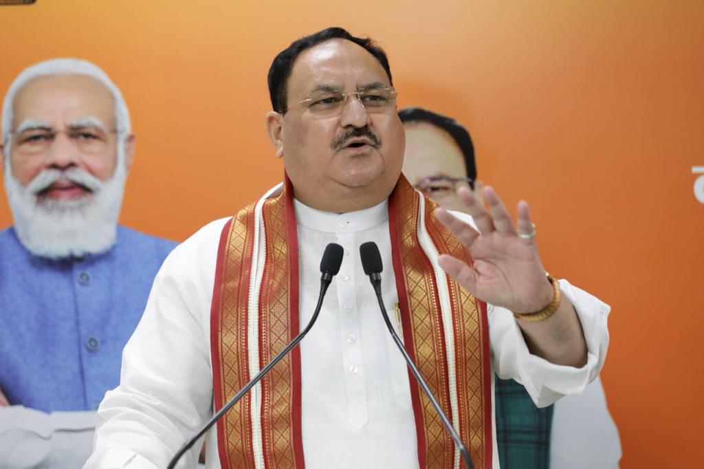  BJP National President Shri J.P. Nadda on the occasion of releasing special cover and special cancellation by Indian Postal Department in memory of Shri Gopinath Munde ji