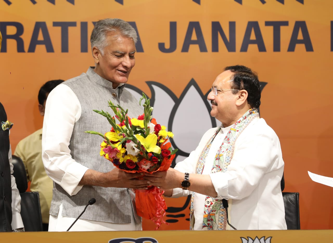 Shri Sunil Jakhar, Former MP joining BJP in presence of Hon'ble BJP National President Shri J.P. Nadda at BJP HQ, 6A DDU Marg, New Delhi