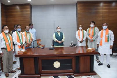 Photographs : 5 MLAs from Manipur [Shri Henry Okram, Shri Paonam Brojen,Shri Oinam Lukhoi Singh, Shri Ngamthang Haokip, Shri Ginsuanhau Zou (GS Haopu)]joining BJP in presence of BJP National President Shri J.P. Nadda at BJP HQ, 6ADDU Marg, New Delhi