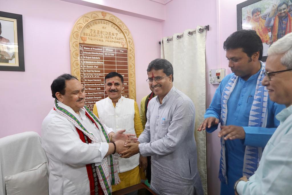 Warm welcome of Hon’ble BJP National President Shri J.P. Nadda upon his arrival at Tripura BJP State Office in Agartala (Tripura)