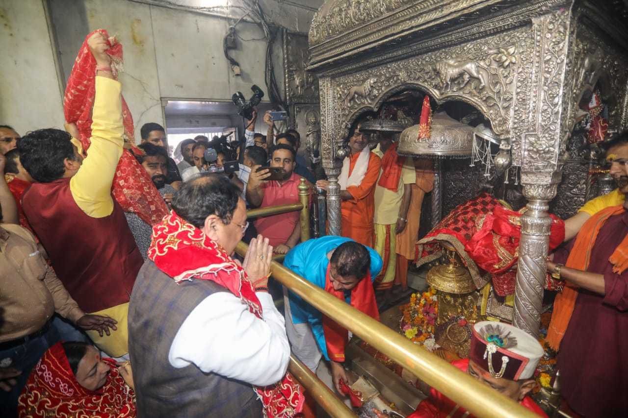 Hon'ble BJP National President Shri J.P. Nadda offered prayers at Brijeshwari Mata Temple in Kangra (Himachal Pradesh).