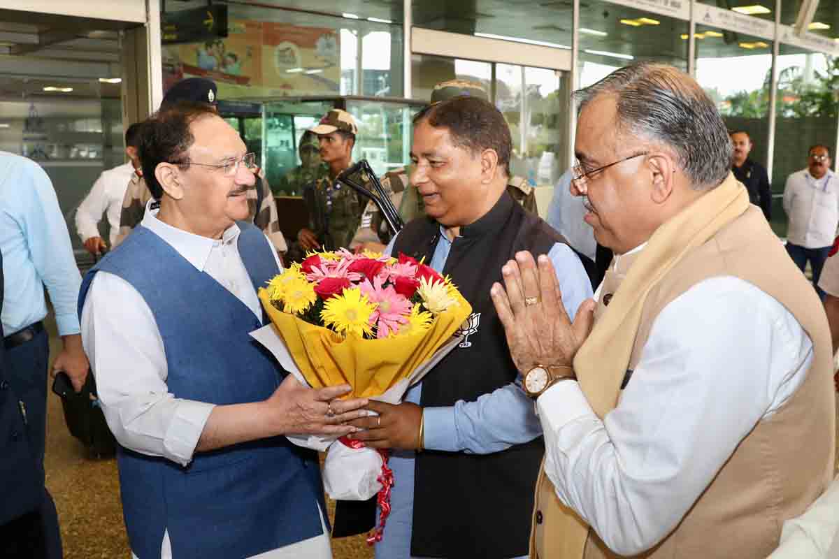 Grand welcome of Hon'ble BJP National President Shri J.P. Nadda on arrival at Jammu Airport (J&K)