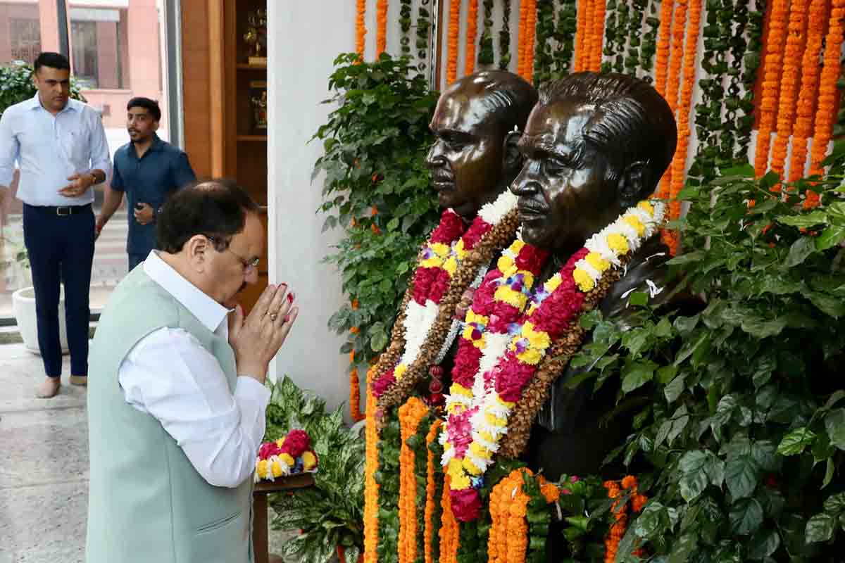 Hon'ble BJP National President Shri J.P. Nadda paid floral tributes to Pt. Deendayal Upadhyay ji on his "Janm Jayanti" & inaugurate “Health Checkup Camp” at BJP HQ, DDU Marg, New Delhi.