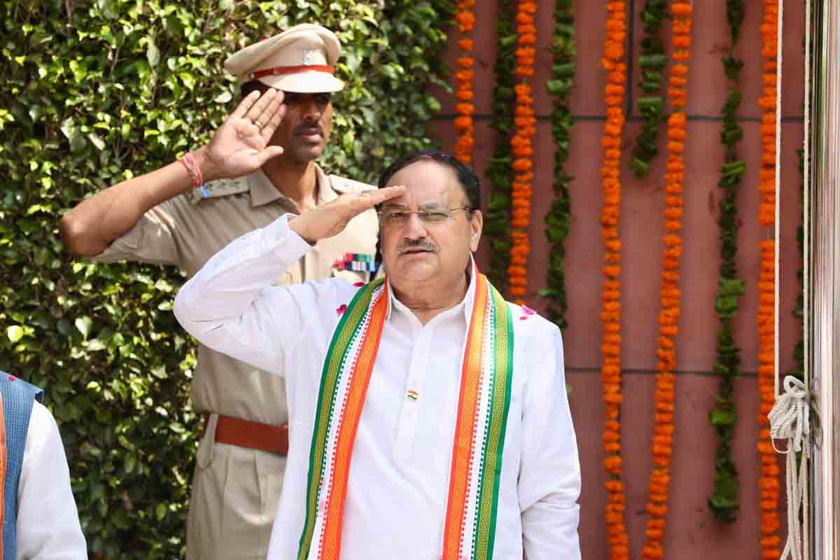 Hon'ble BJP National President Shri J.P. Nadda hoisted the National Flag on the occasion of 78th Independence Day at BJP HQ New Delhi