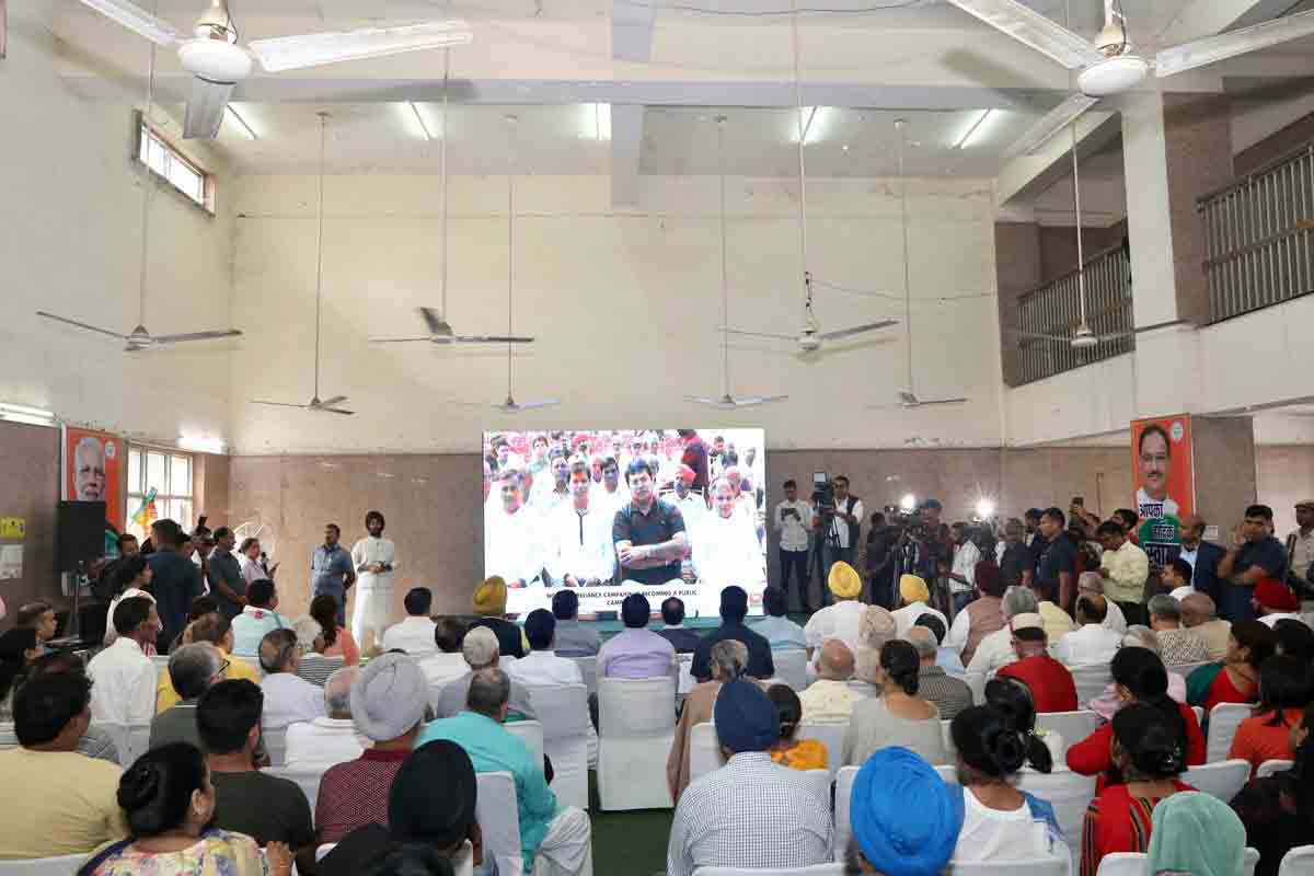 Hon'ble BJP National President Shri J.P. Nadda listened to Hon'ble PM Shri Narendra Modi ji's Mann ki Baat at Barat Ghar, Krishna Market Lajpath Nagar, New Delhi