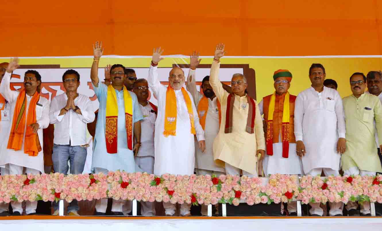 Hon'ble Union Home Minister & Minister of Cooperation Shri Amit Shah addressing a public rally in Durgapur (West Bengal)