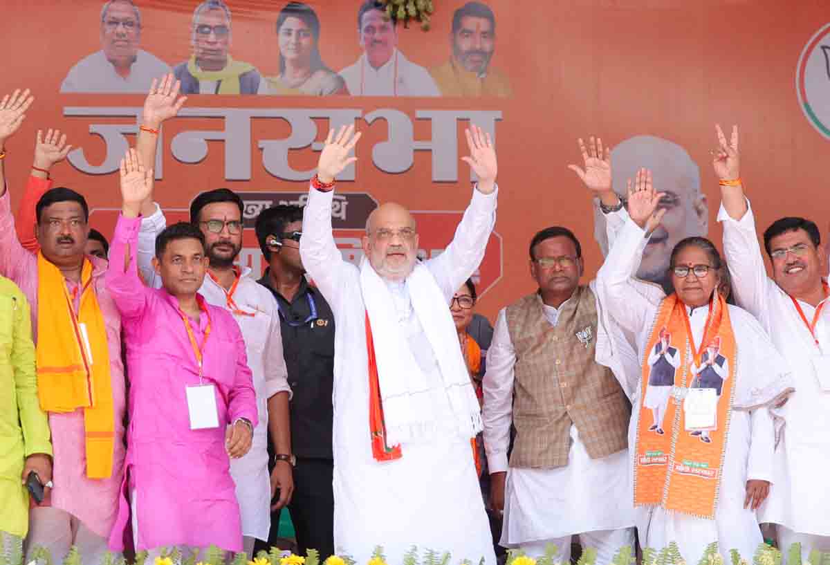 Hon'ble Union Home Minister & Minister of Cooperation Shri Amit Shah while addressing public rallies in Maharajganj, Deoria, Ballia & Sonbhadra (Uttar Pradesh)