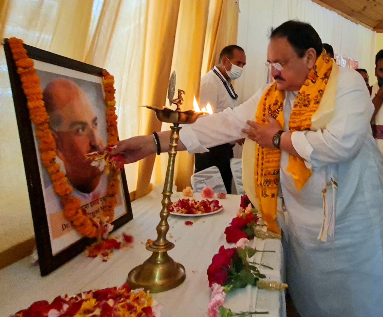 BJP National President Shri J.P. Nadda paid floral tribute to Dr. Shyama Prasad Mookerjee on his jayanti & plant sapling at Booth No 73, Pirdi, Kullu (Himachal Pradesh)