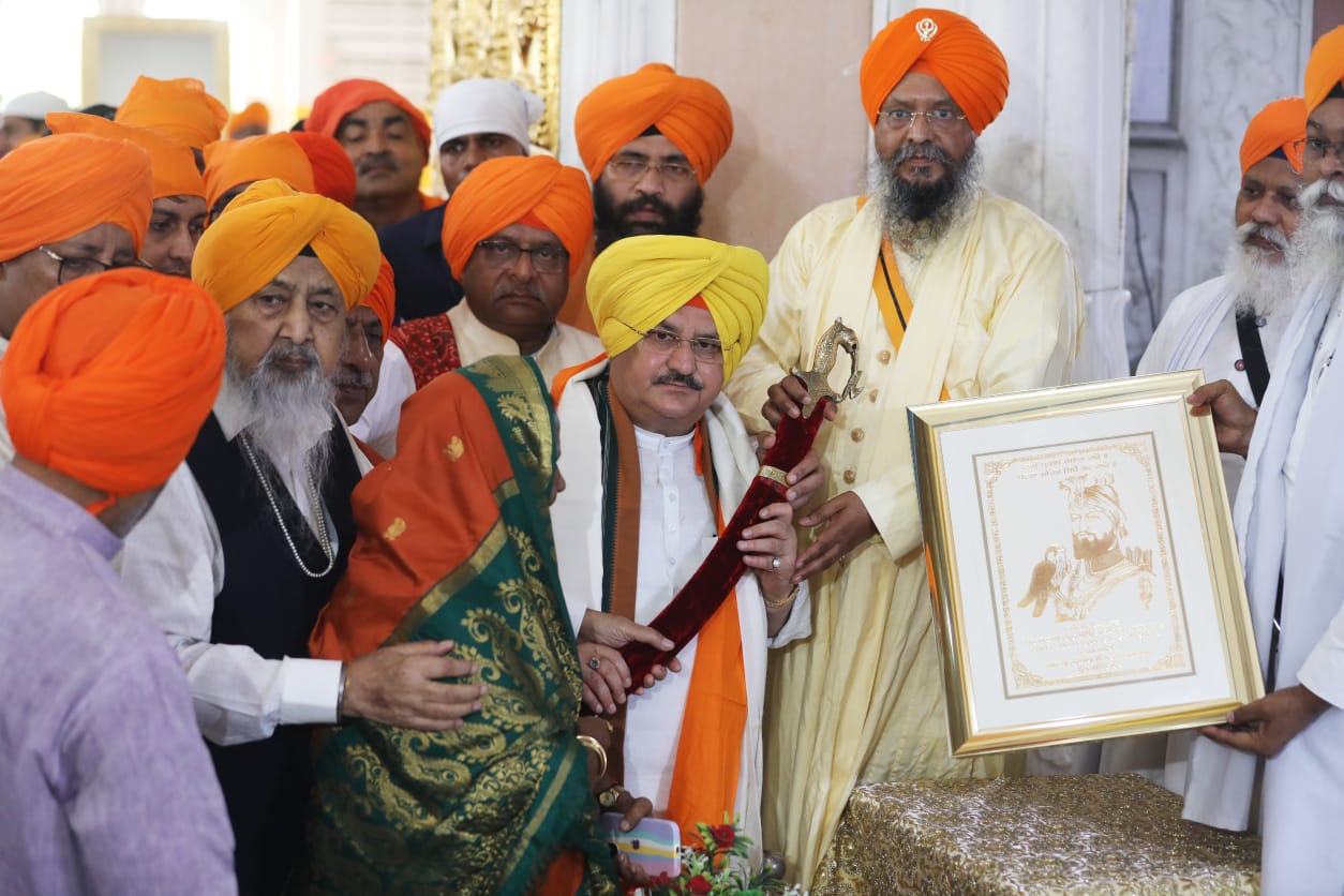 BJP National President Shri J.P. Nadda offered prayers at Patna Sahib Gurudwara & listened Hon'ble PM Shri Narendra Modi ji's "Mann ki Baat" at Patna Sahib Community Hall, Patna (Bihar)