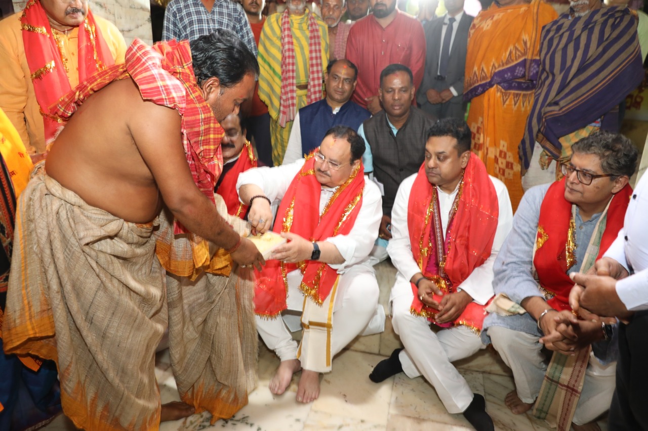 BJP National President Shri J.P. Nadda offered prayers at Maa Bhagabati Temple, Banapur, Distt. Khordha (Odisha)