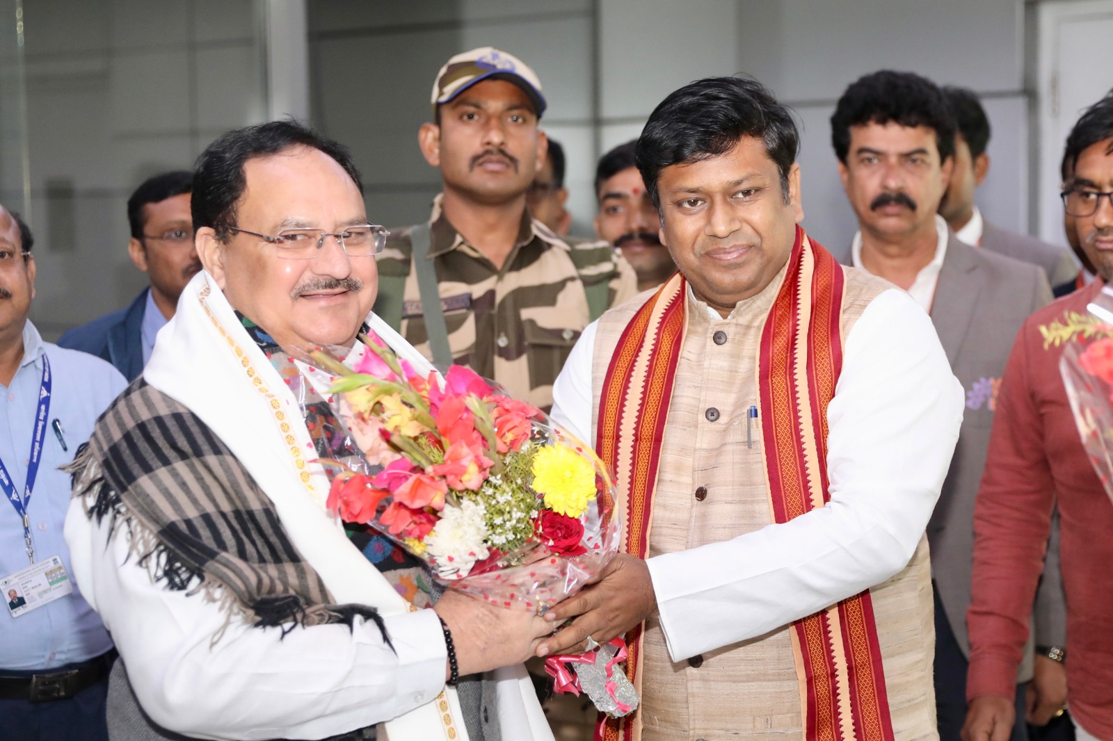 Grand welcome of Hon'ble BJP National President Shri J.P. Nadda on arrival at Netaji Subhash Chandra Bose Int'l Airport, Kolkata (West Bengal)