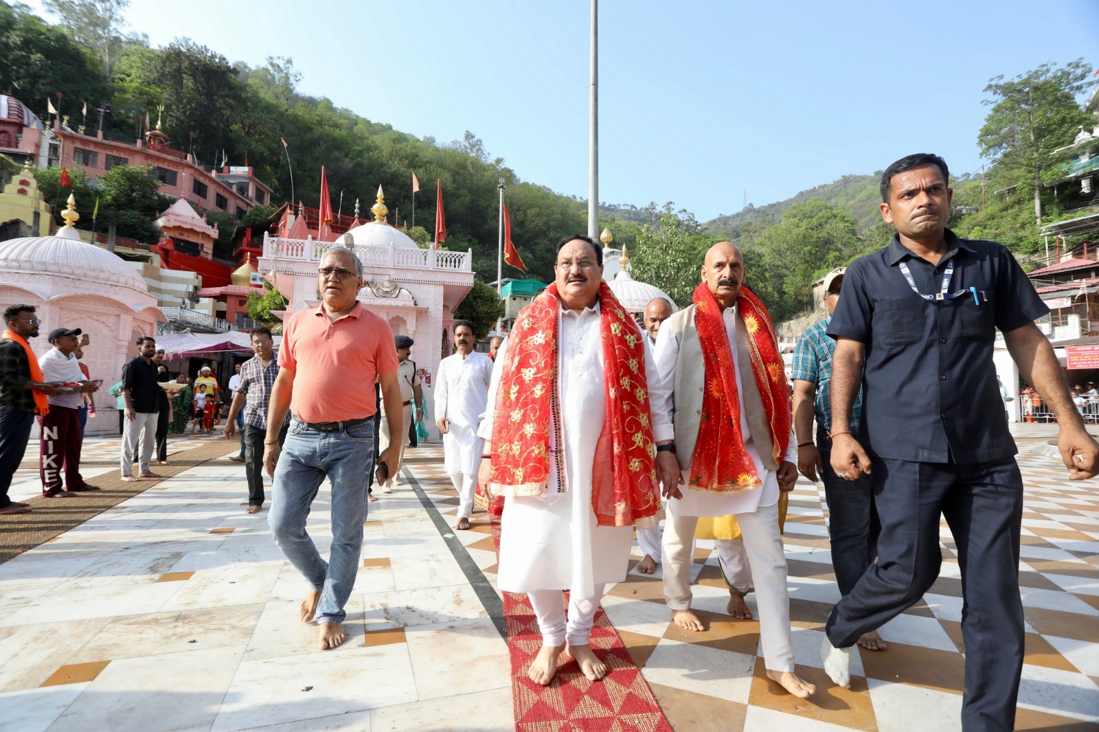 BJP National President Shri J.P. Nadda offered prayers at Mata Jwalamukhi Mandir, Kangra (H.P.)