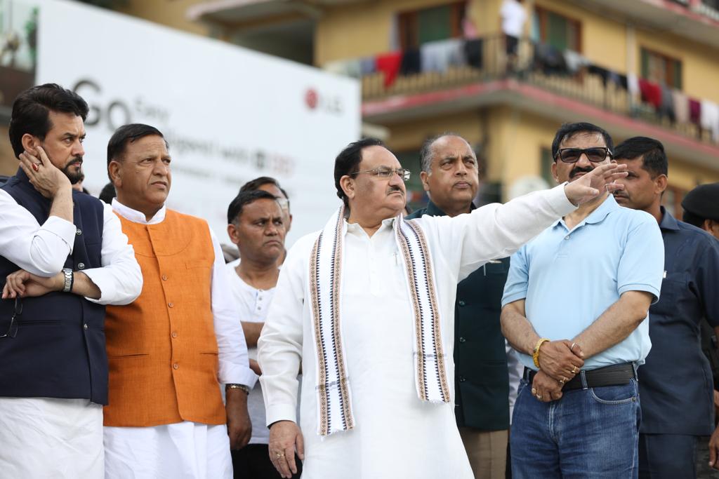 BJP National President Shri J.P. Nadda observing the damage caused by heay rains in Manali (Himachal Pradesh)