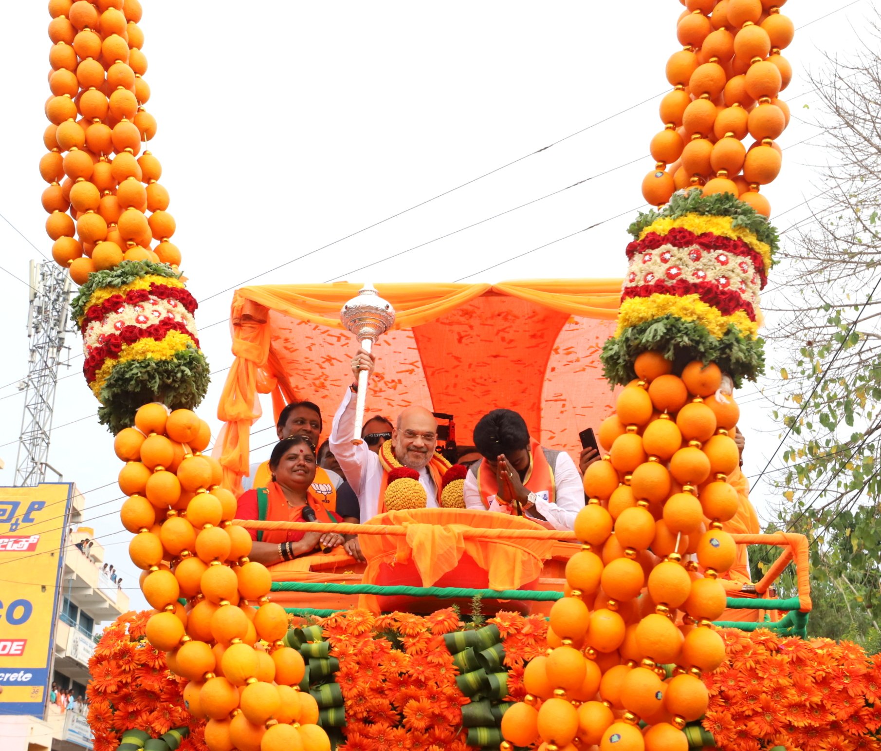 Road show of Hon'ble Union Home Minister & Minister of Cooperation Shri Amit Shah in Doddaballapur (Karnataka)