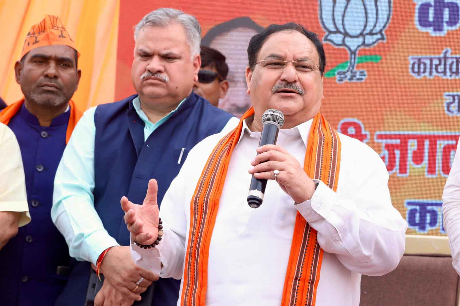 BJP National President Shri J.P. Nadda listening to Hon'ble Prime Minister Shri Narendra Modi ji's "Mann ki Baat" with BJP Booth Karyakartas at Ward No. 52, Raipur (Chhattisgarh) & launched "Booth Sankalp Abhiyan"