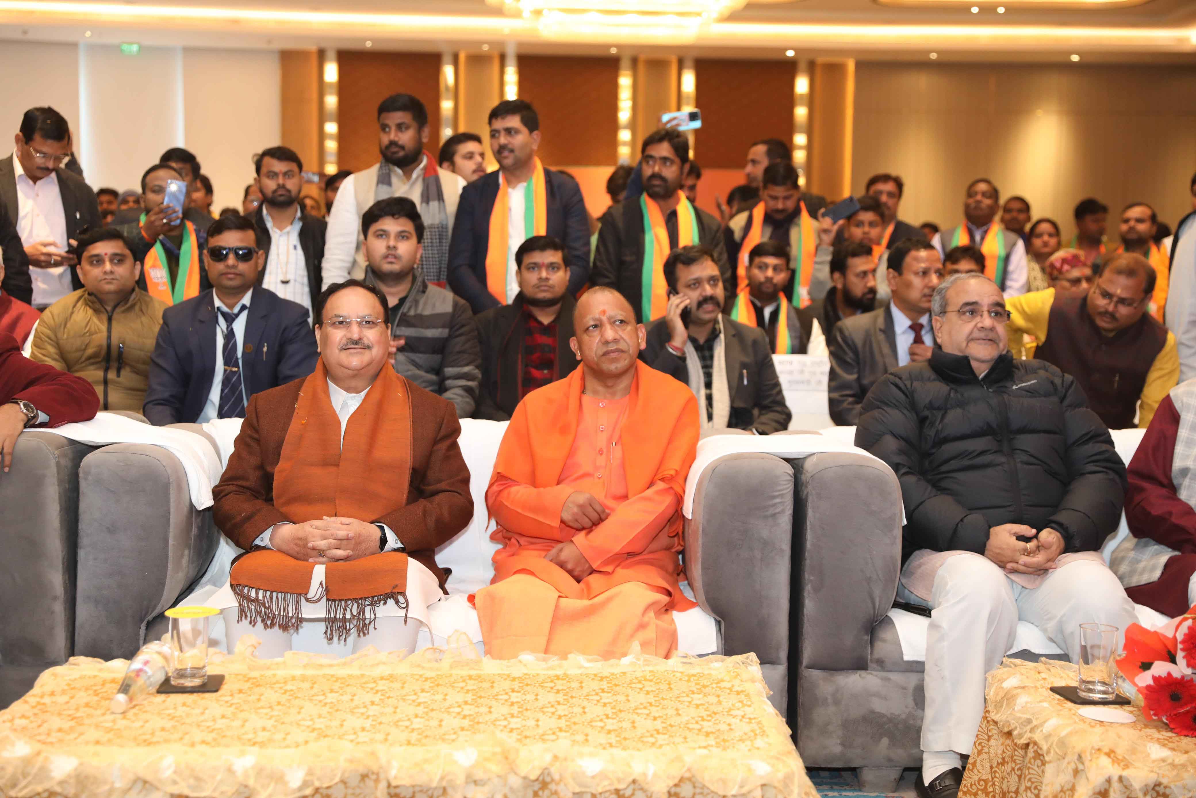 BJP National President Shri J.P. Nadda listening to Hon'ble Prime Minister Shri Narendra Modi ji's "Mann ki Baat" in Lucknow (Uttar Pradesh)