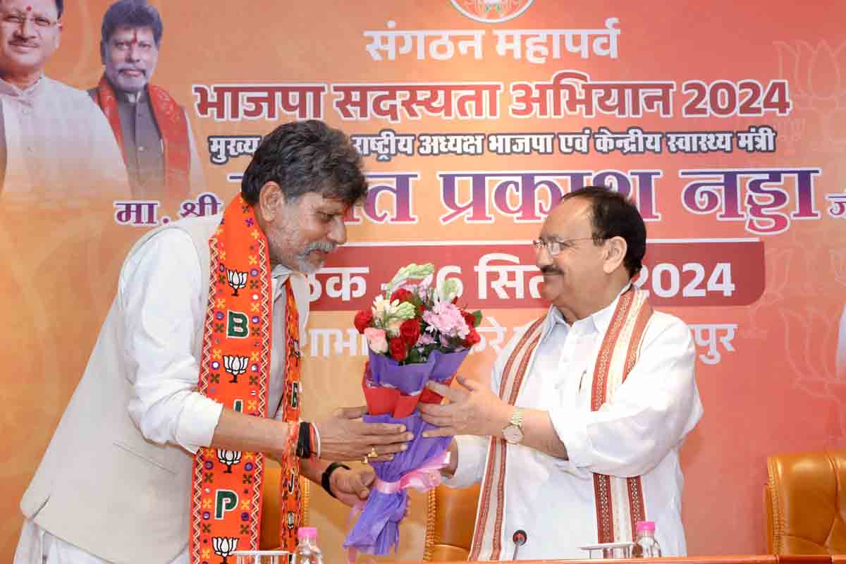 Hon'ble BJP National President Shri J.P. Nadda meeting with Ministers, MPs, MLAs, State Membership Camp'gn team & other State Office Bearers under BJP Membership Drive 2024 at Kushabhau Thakre Parisar, Raipur (Chhattisgarh)