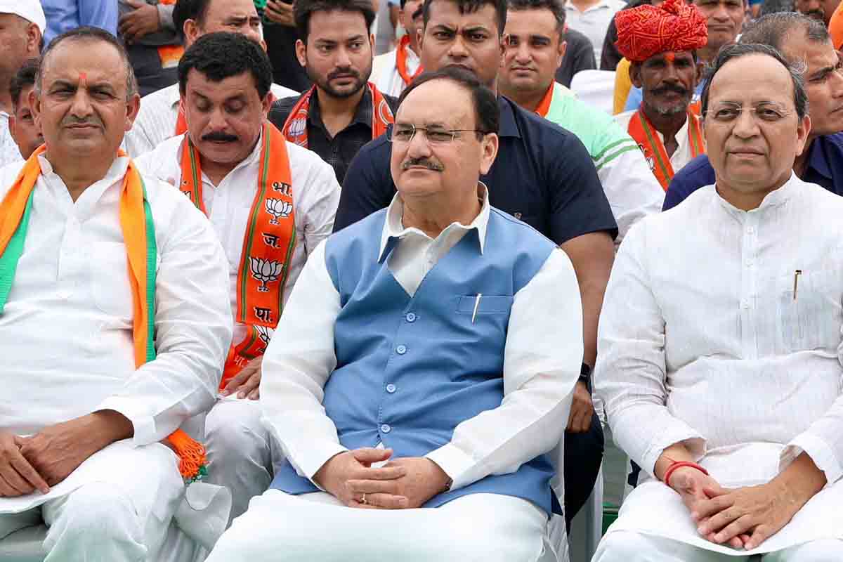 Hon'ble BJP National President Shri J.P. Nadda listened to Hon’ble PM Shri Narendra Modi ji’s “Mann Ki Baat”  at Ward No. 133, Shiv Mandir, Inder Camp, front of Riyan Int’l School, Rangpuri Pahadi, Mahipalpur (Delhi)