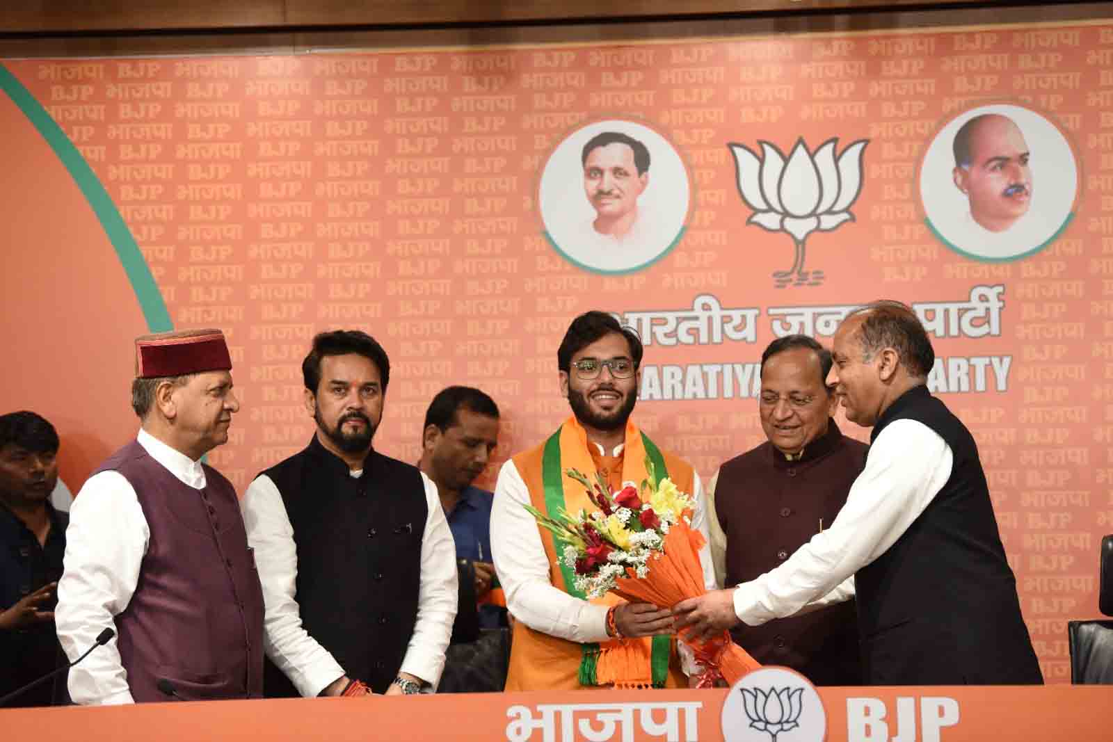 Six ex Congress MLAs and three ex independent MLAs have joined the Bharatiya Janata Party