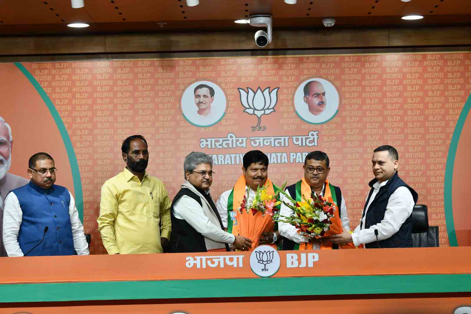  TMC MPs Shri Arjun Singh and Shri Dibyendu Adhikari joined the Bharatiya Janata Party