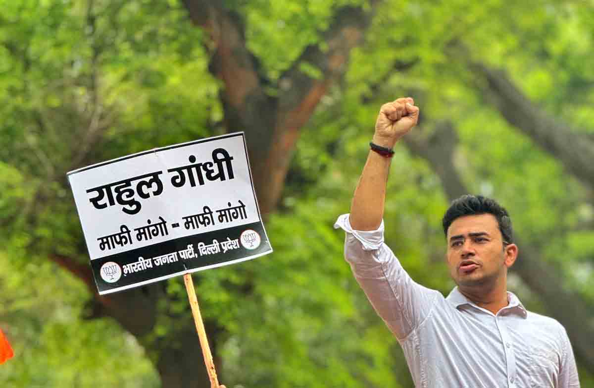 Tejasvi Surya Led Protest Outside Congress Headquarters in New Delhi Against Rahul Gandhi’s Hate Speech