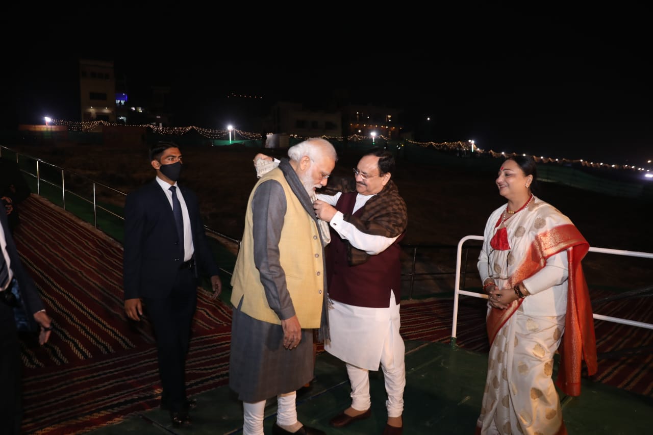 Hon'ble BJP National President Shri J.P. Nadda participating in "Ganga Aarti" with Hon'ble Prime Minister Shri Narendra Modi ji