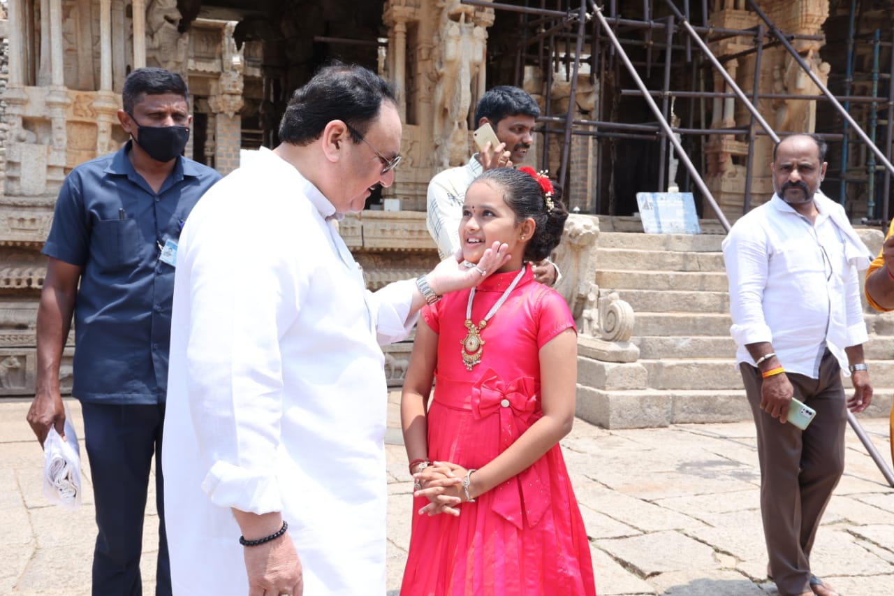 BJP National President Shri J.P. Nadda visited Sri Vijaya Vittal Devasthanamin Hampi (K'taka)