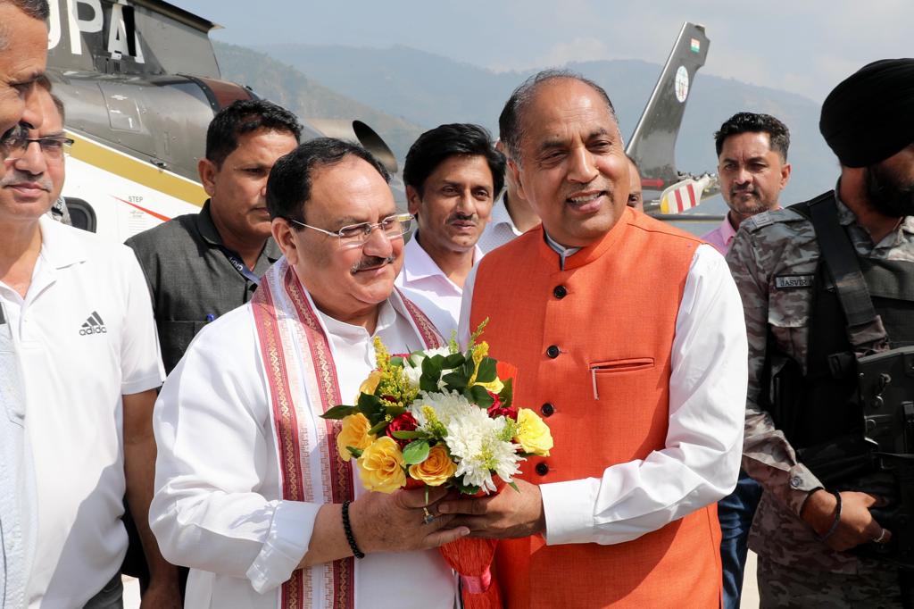 Grand welcome of Hon'ble BJP National President Shri J.P. Nadda on arrival at Mandi (Himachal Pradesh)